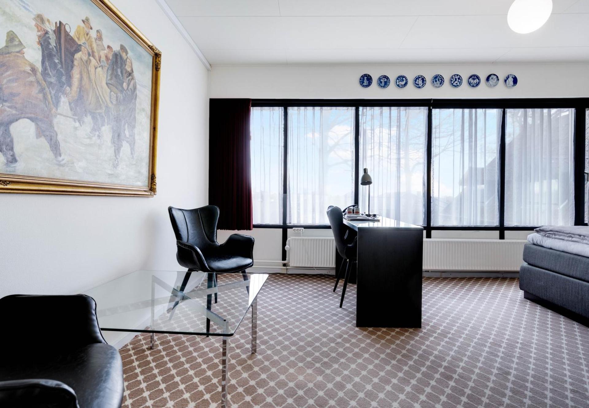 Photo of the whole room