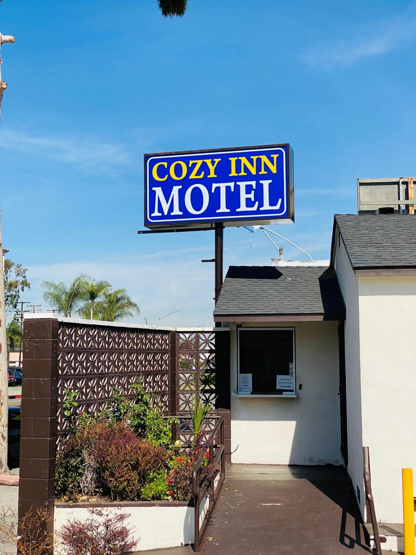 Cozy motel