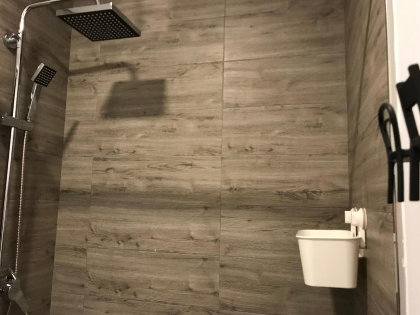 Pequeño Alojamiento con Mini Piscina - NO climatizada