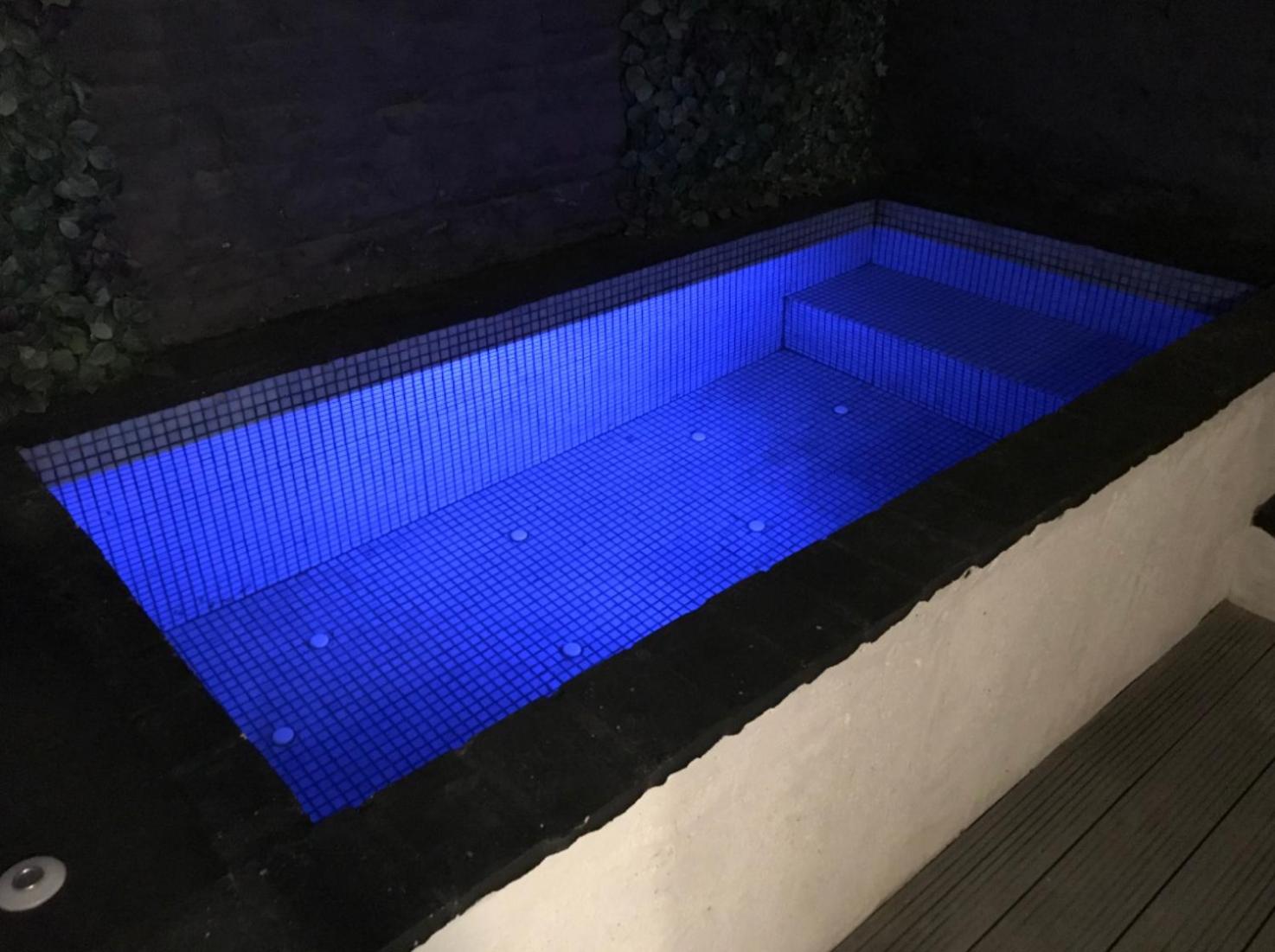 Pequeño Alojamiento con Mini Piscina - NO climatizada