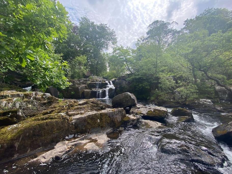 V13 - The Falls with Hot Tub