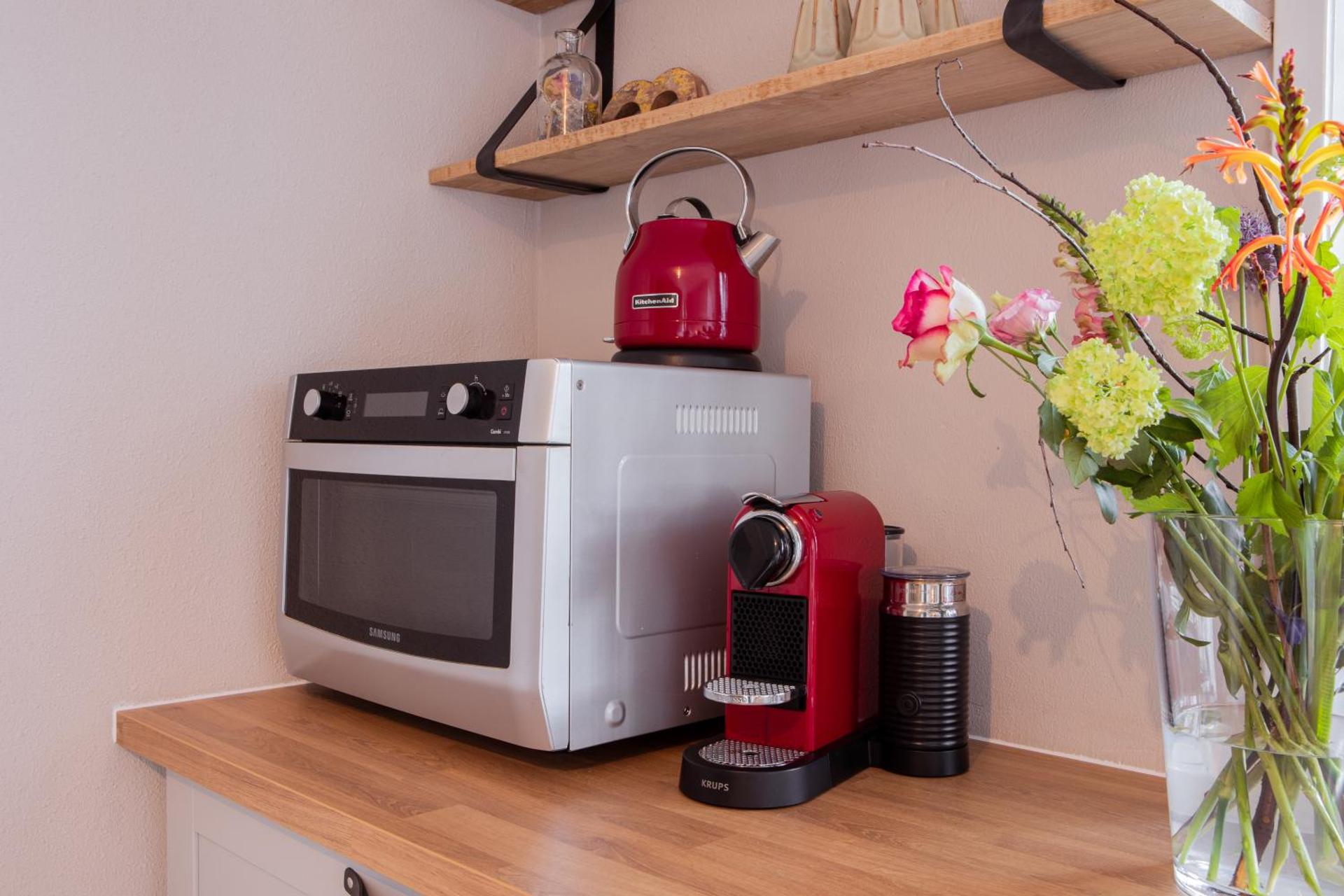 Coffee/tea facilities