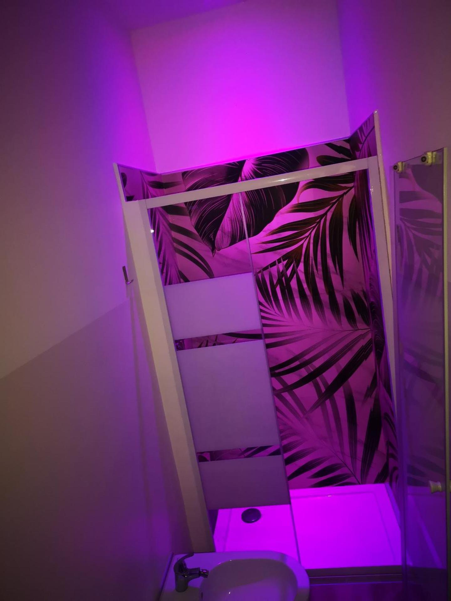 Quadruple Room with Private Bathroom