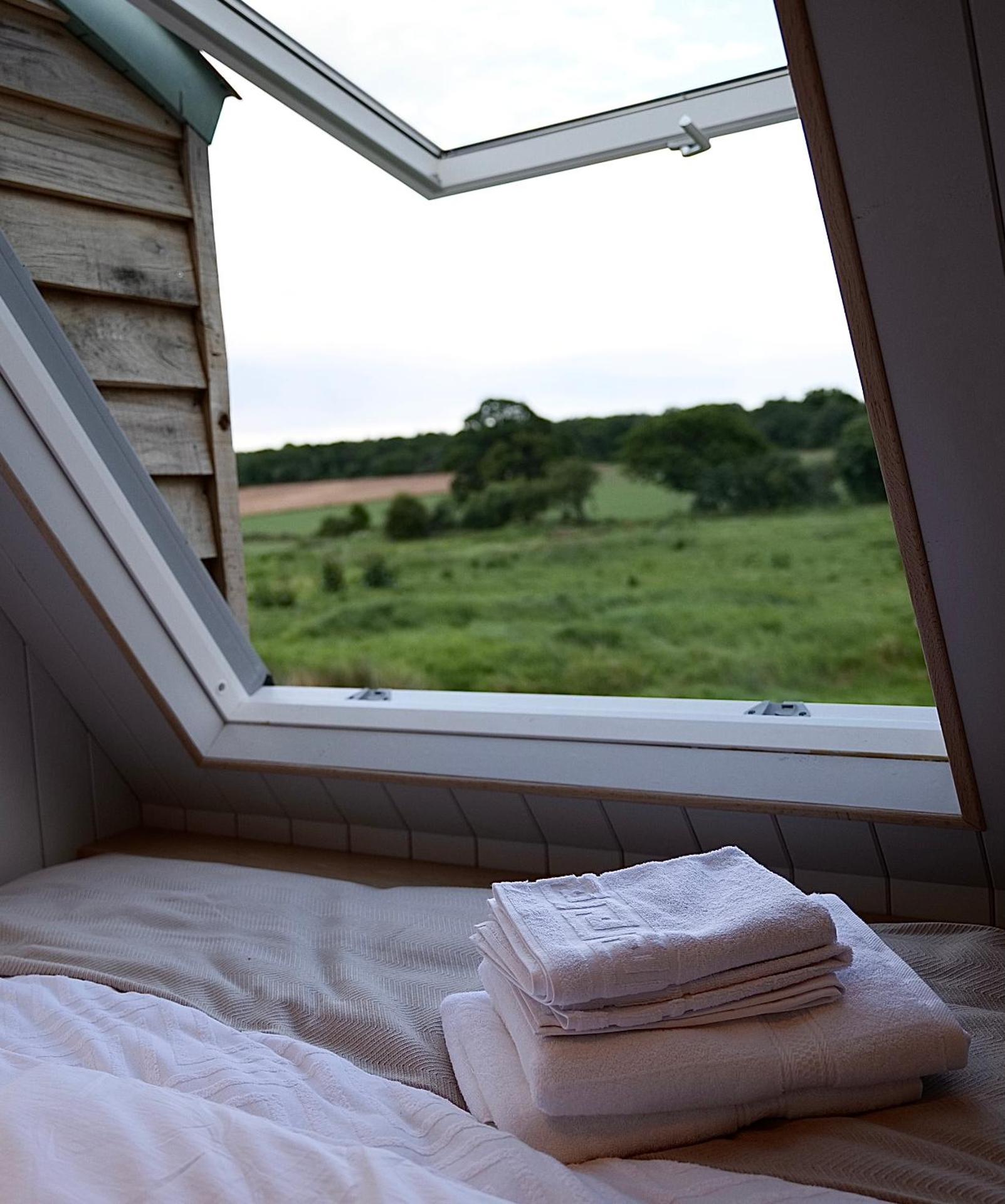 Luxury Retreat 30mins Taxi Ride From West London