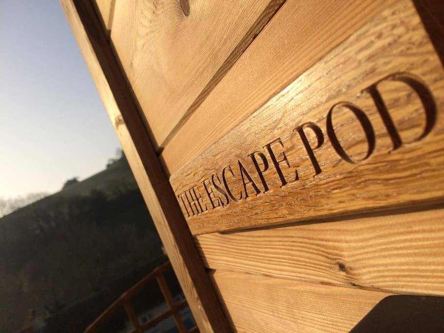 Escape Pod in Devon, 5 mins from beach + parking