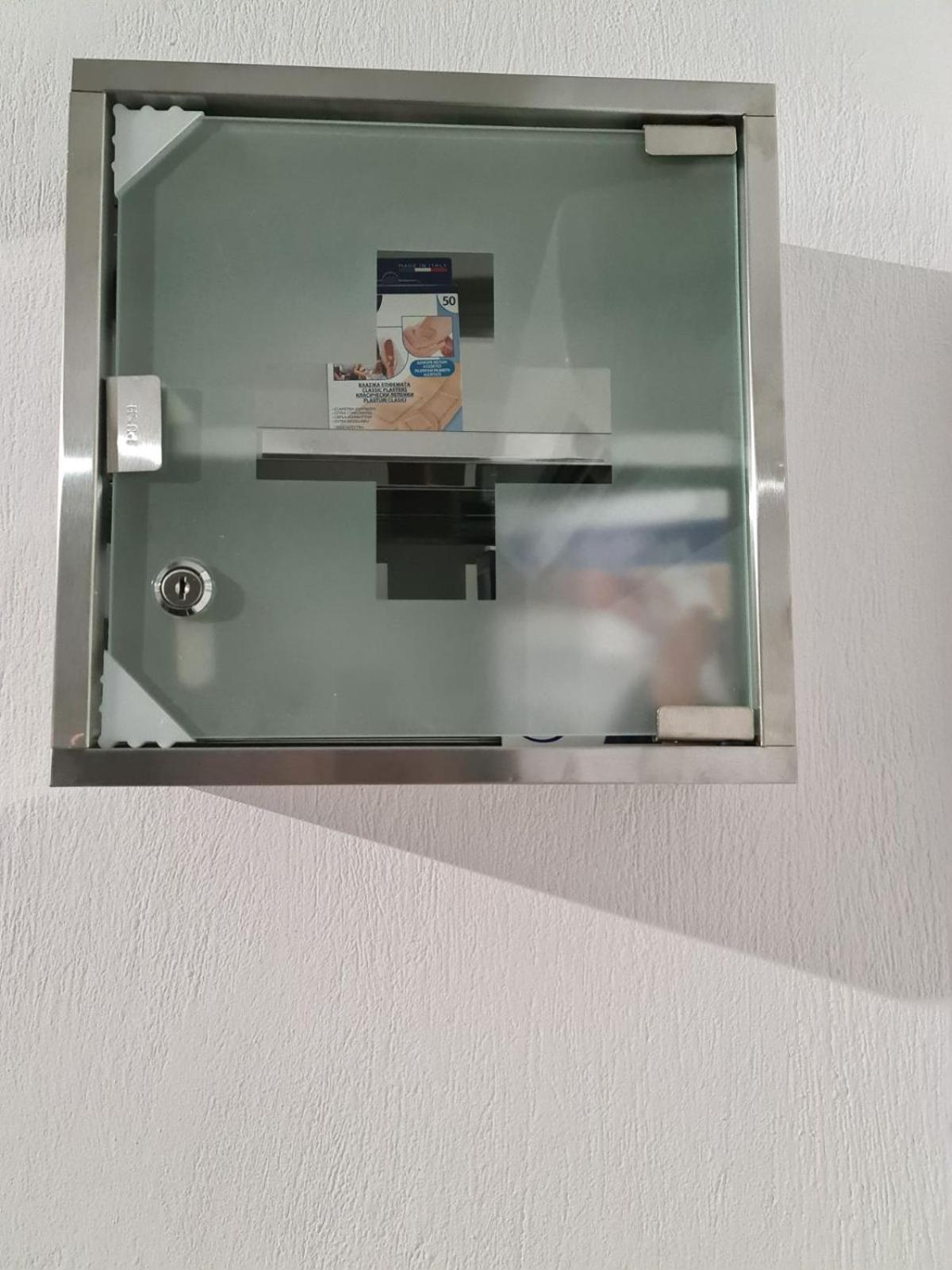 Studio V3st & Parking