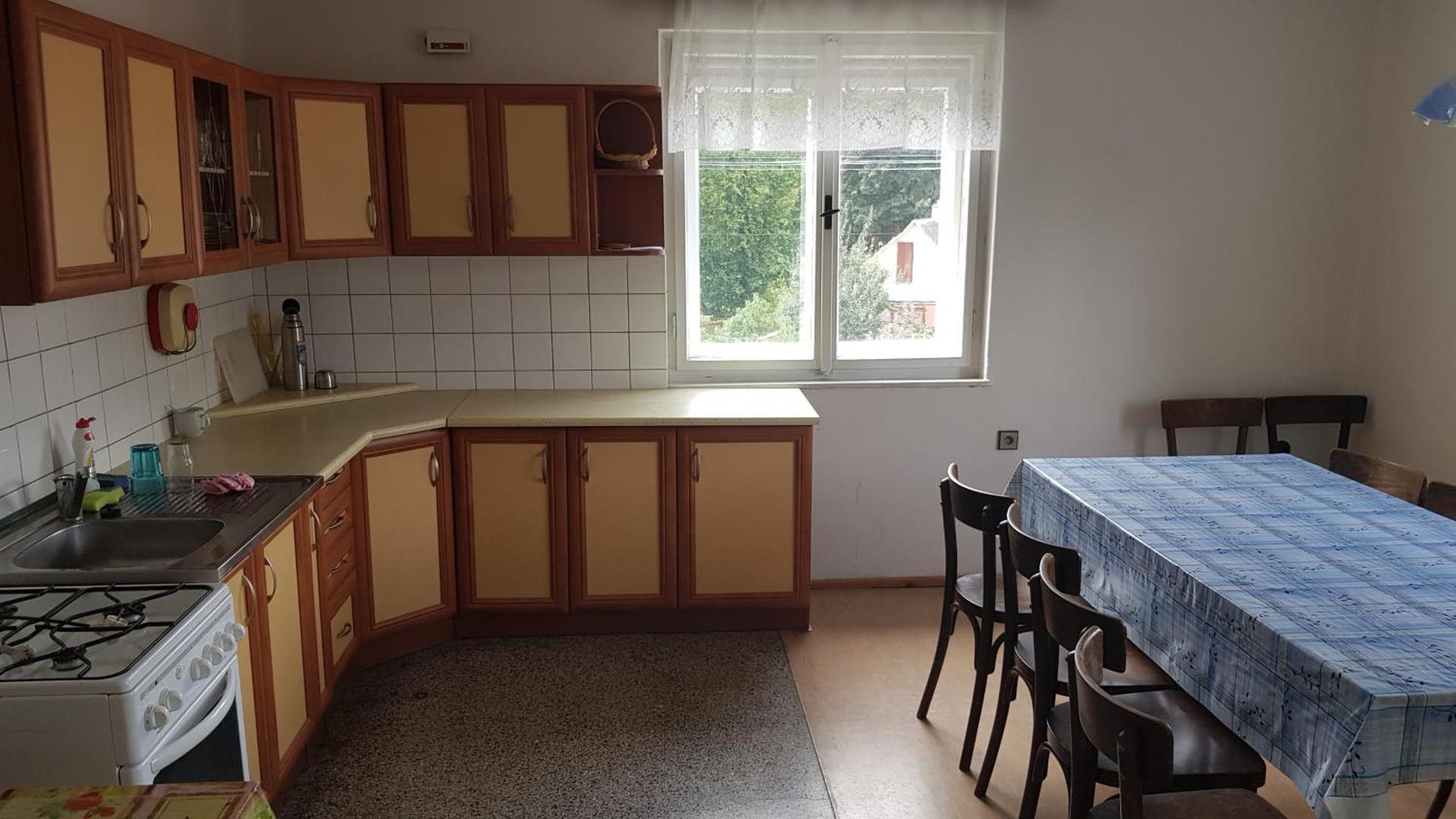 KEMP a stanování na faře