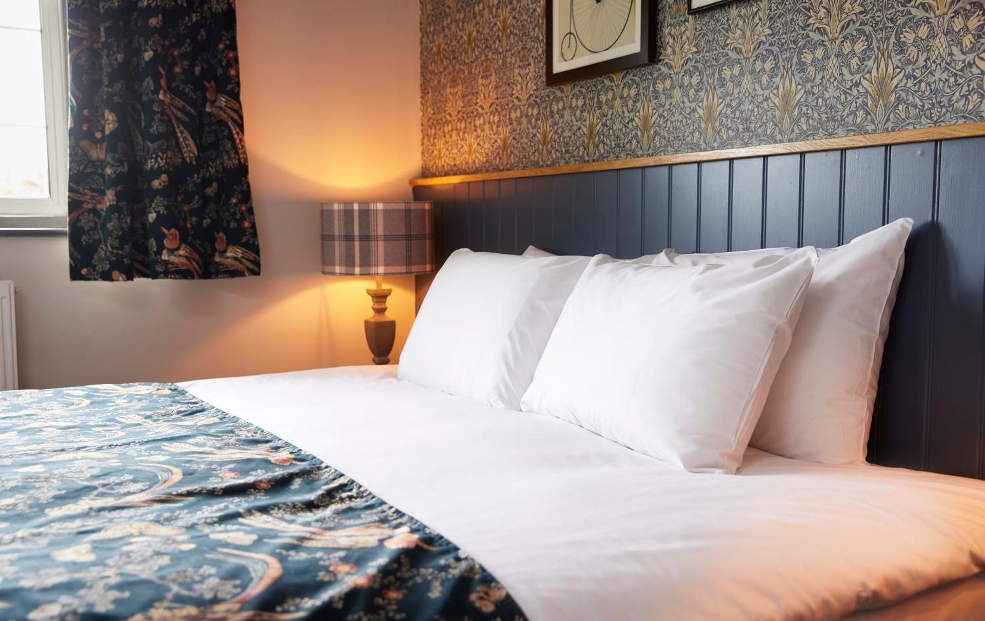 Rose Revived by Chef & Brewer Collection