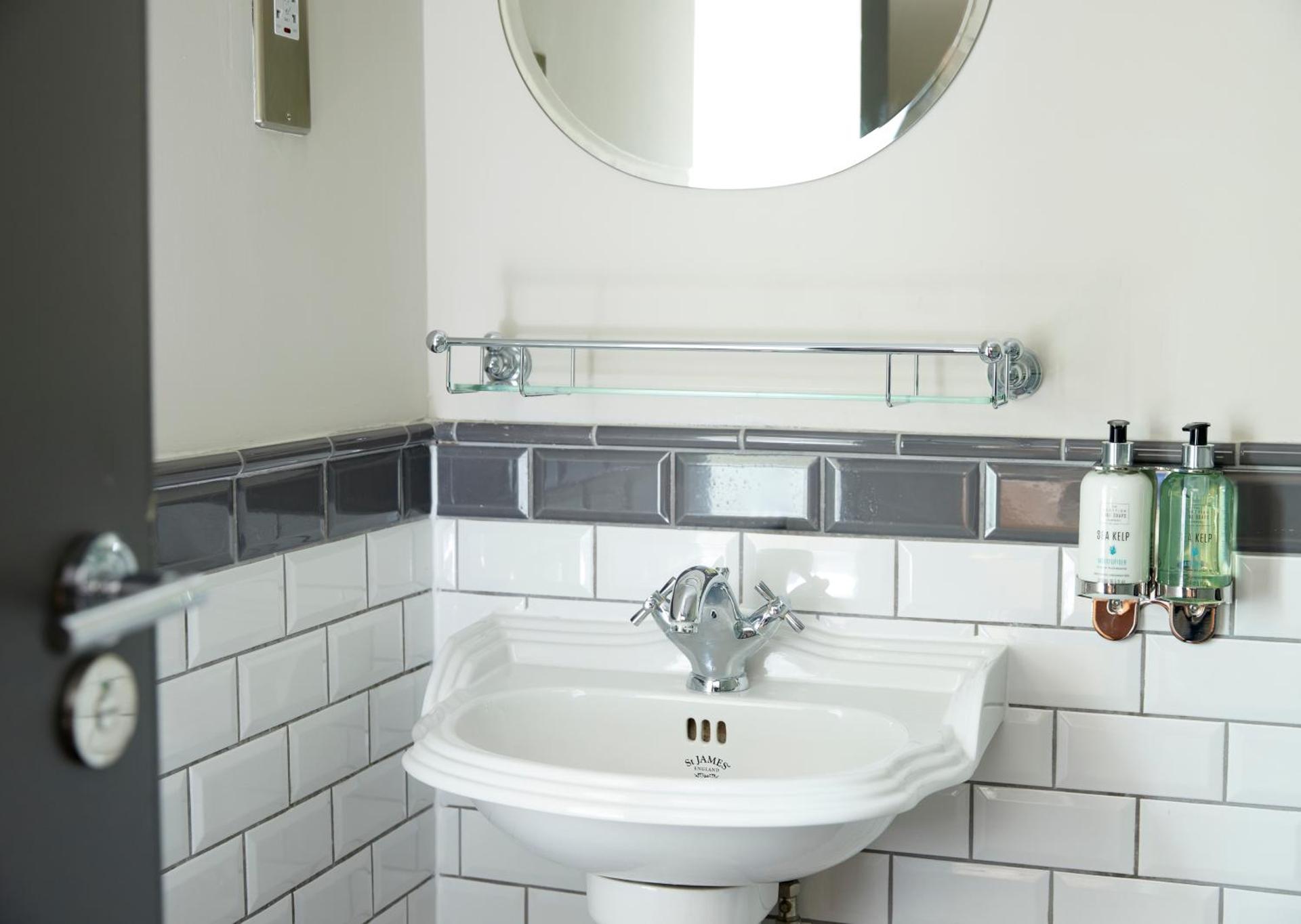 Rose Revived by Chef & Brewer Collection