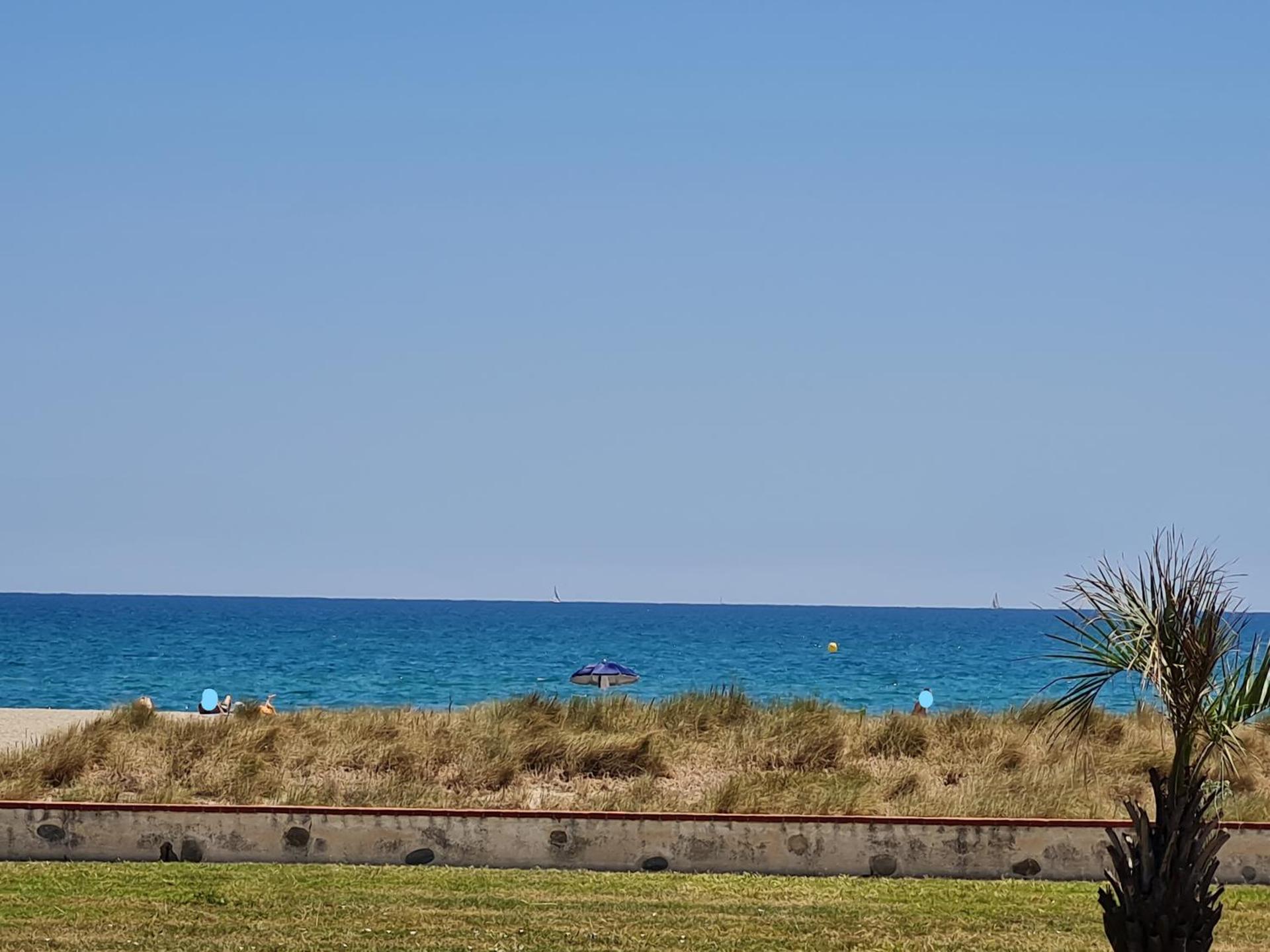 L HACIENDA - appartement 4 à 5 personnes proche plage et port - Parking