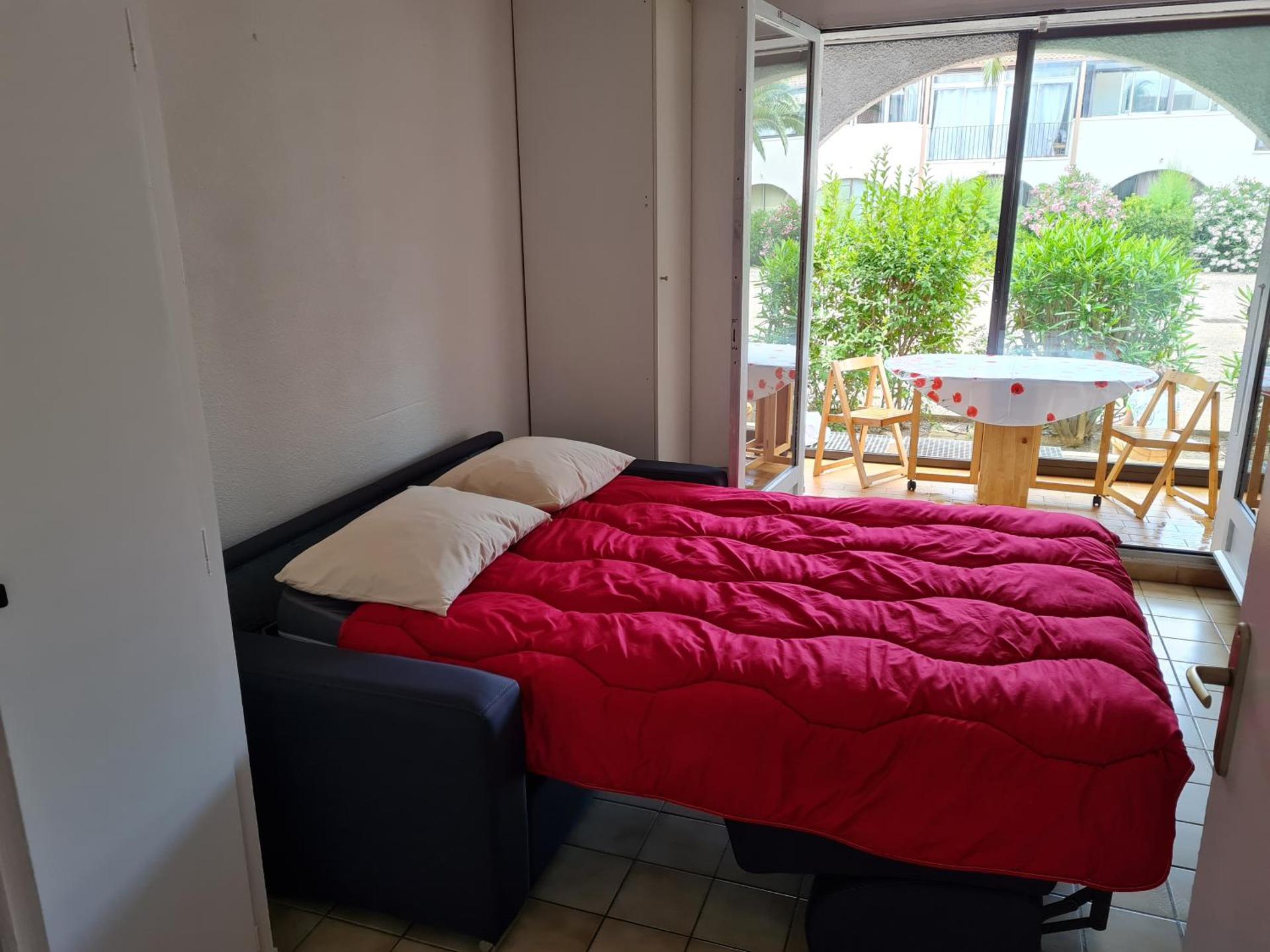 L HACIENDA - appartement 4 à 5 personnes proche plage et port - Parking