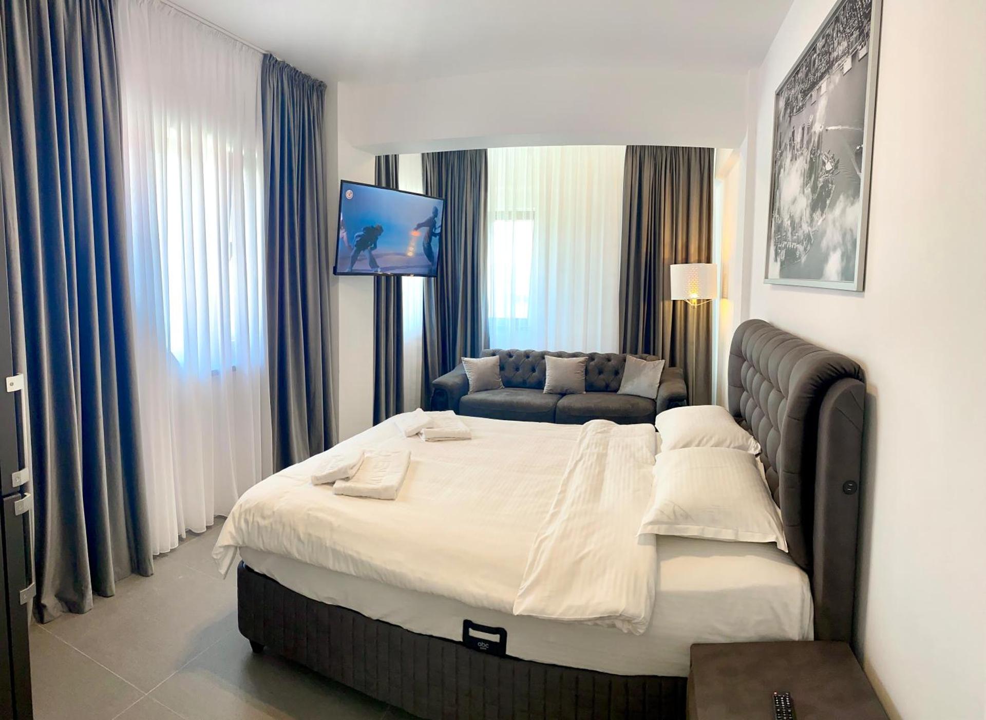 Enjoy Life Apartments