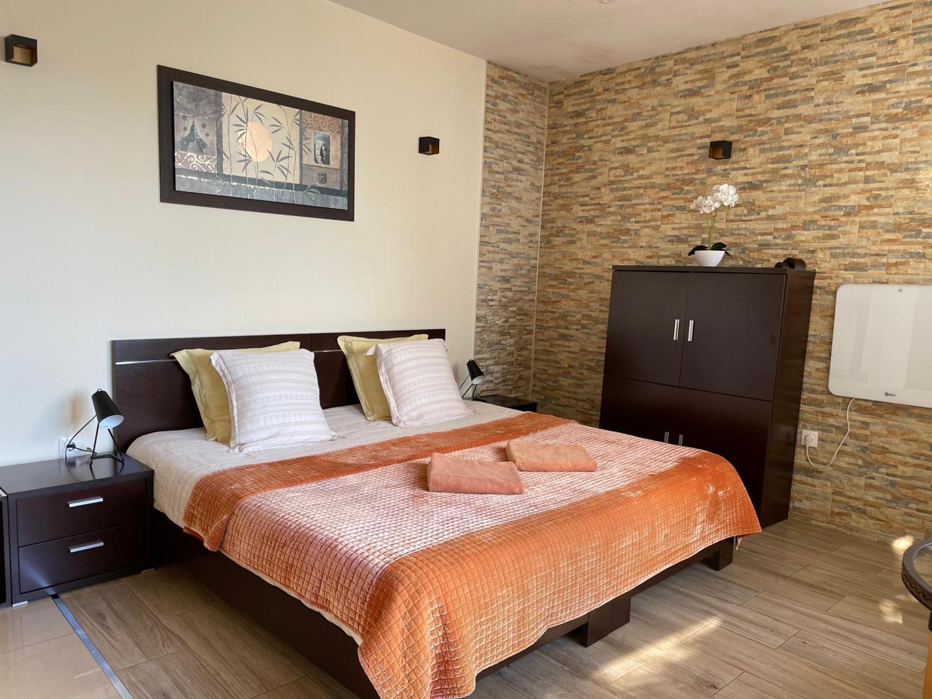 Villa Isabela - Car Rental for Free