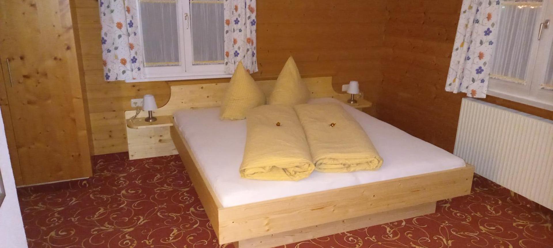 Quadruple Room with Private Bathroom