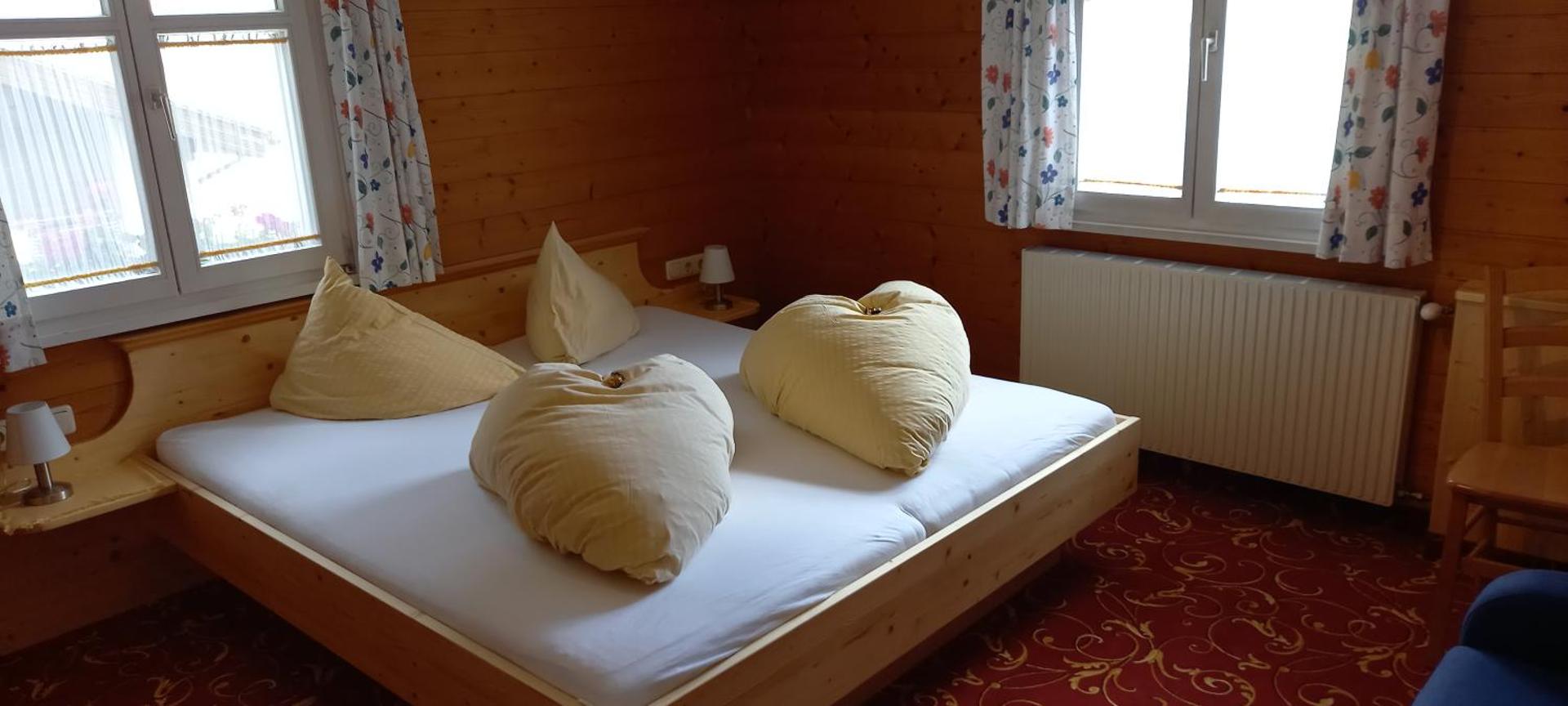 Quadruple Room with Private Bathroom