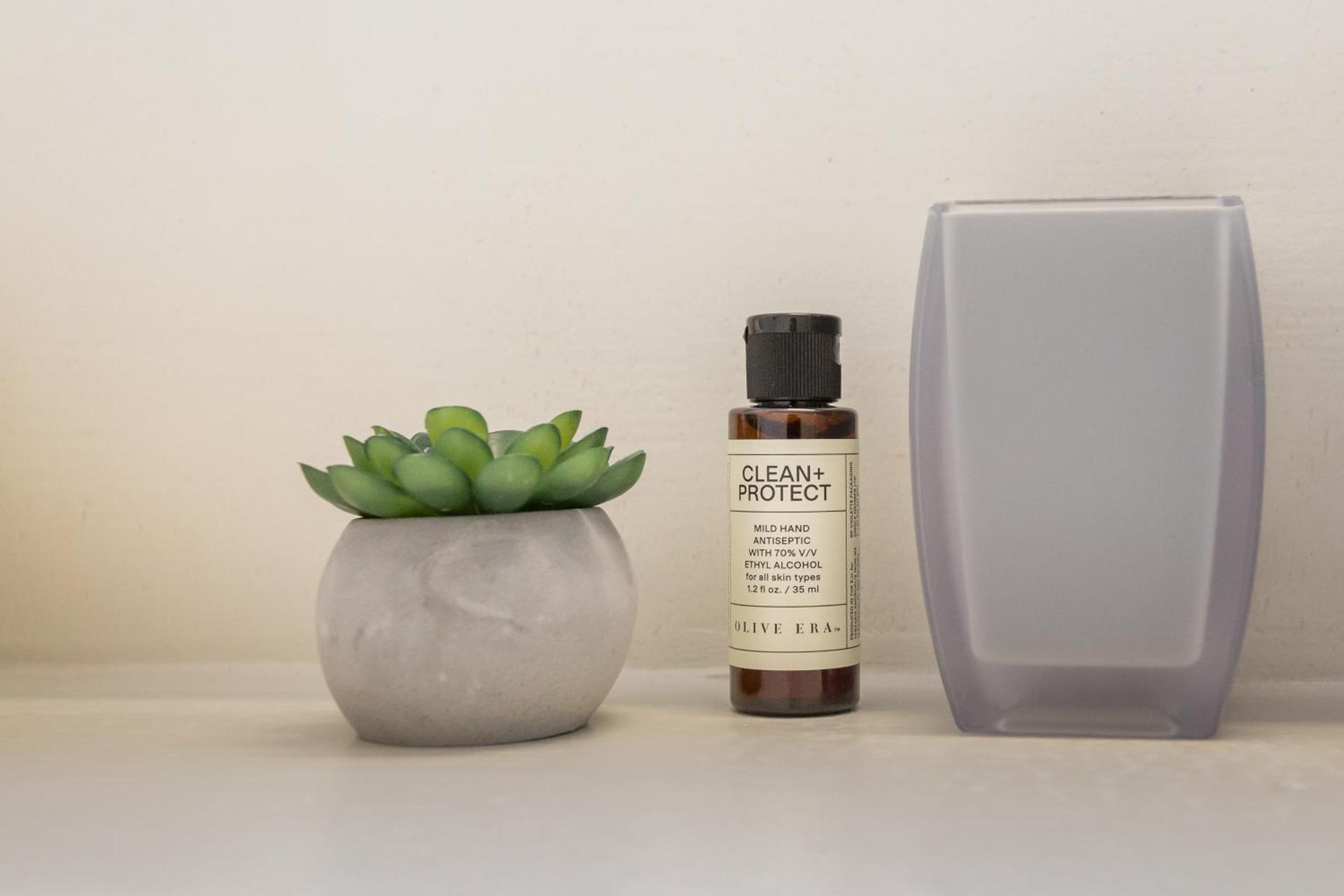 Satsi’s Premium Seascape-2 min from the beach&town