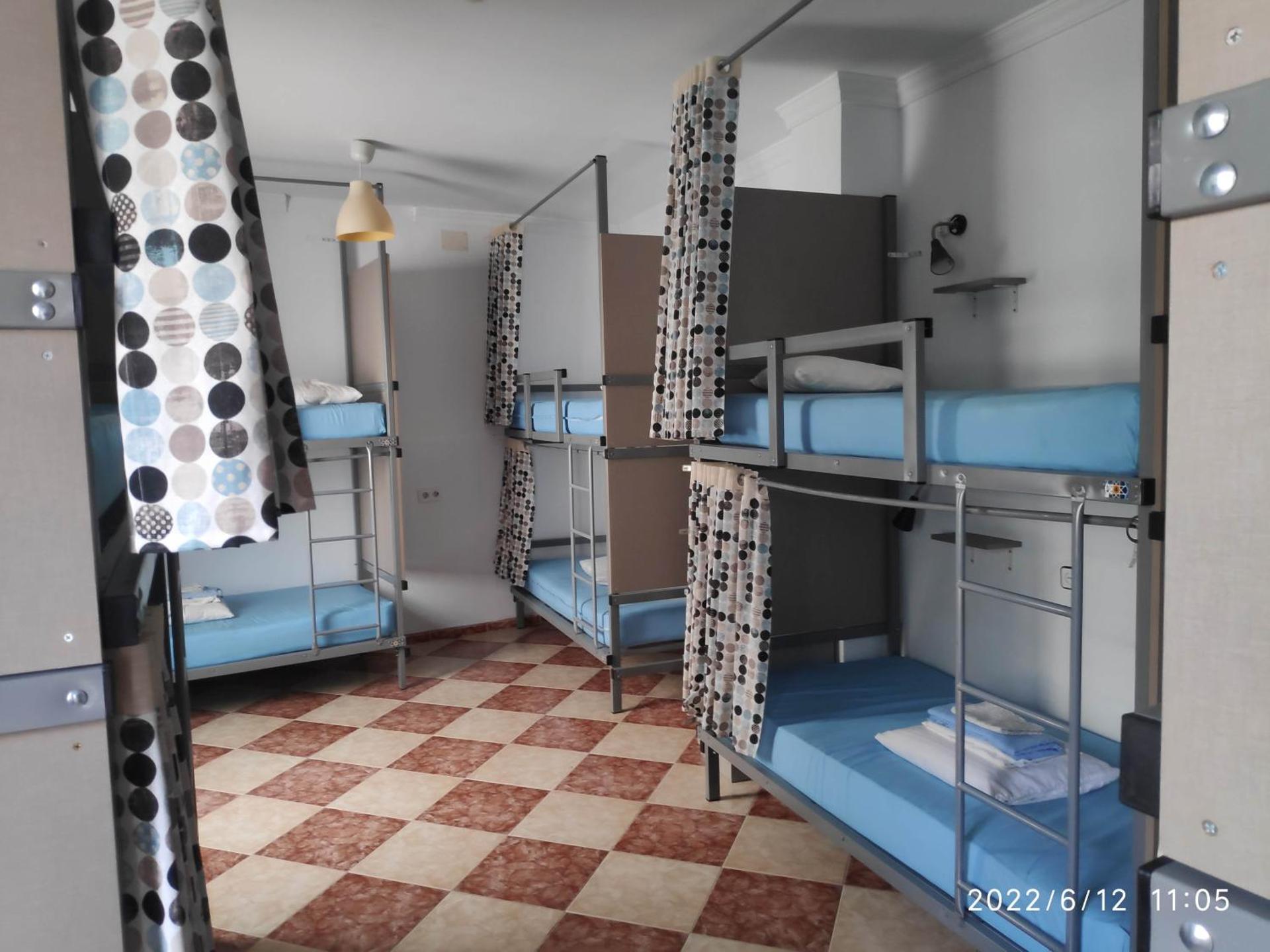 Bed in 10-Bed Mixed Dormitory Room