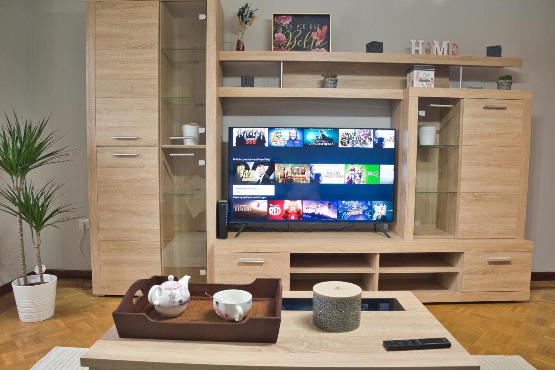 La Villa De Lore, Piso Completo Apto 6 Personas Con Garaje