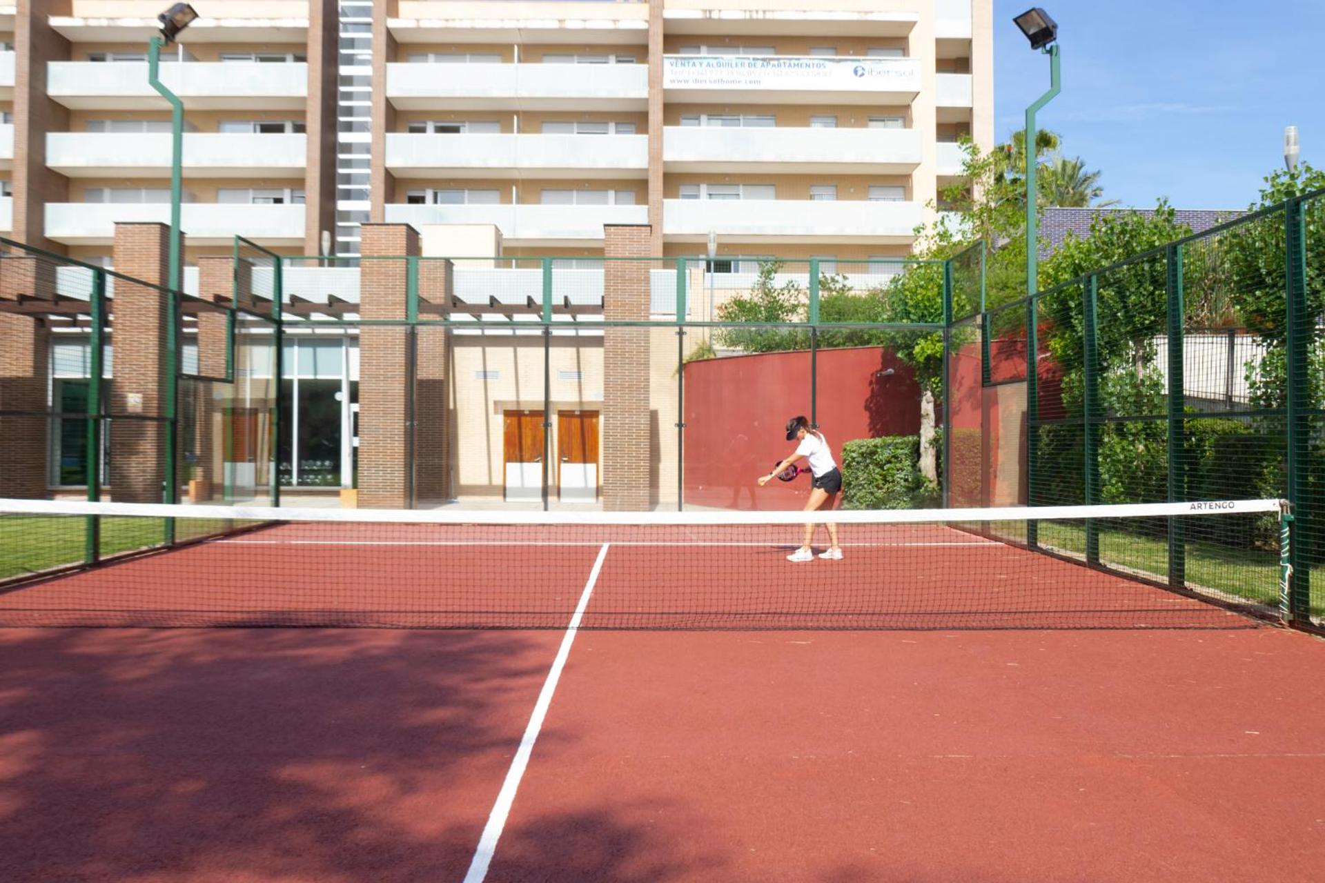 Tennis court