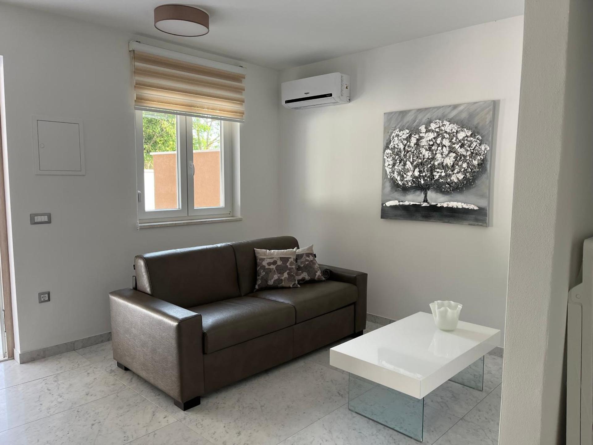 VILLA SILVIA - FUNTANA