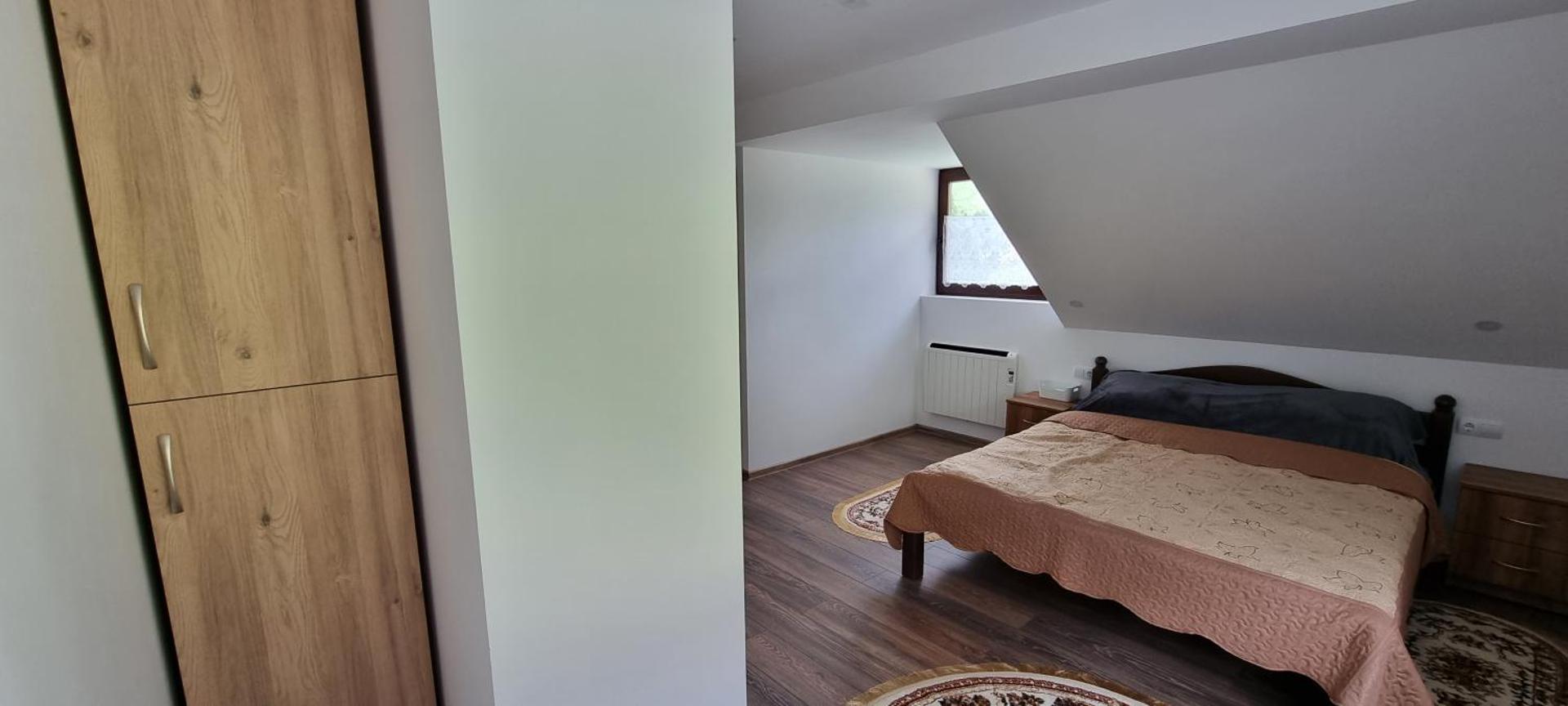 Karacsony Guest House