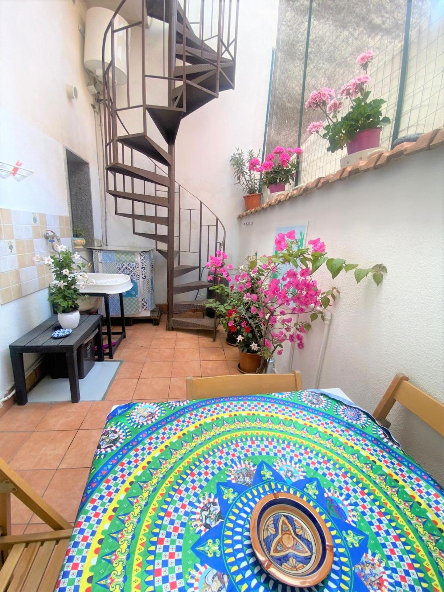 Inner courtyard view