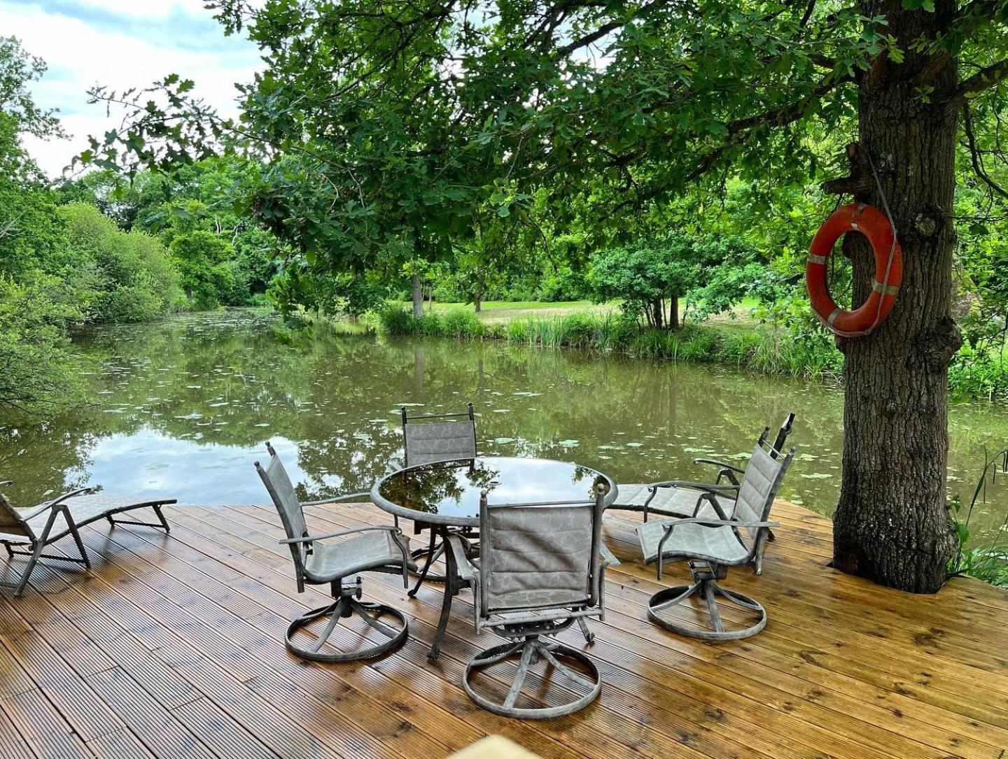 Cackle hill lakes, Kingfisher Lodge