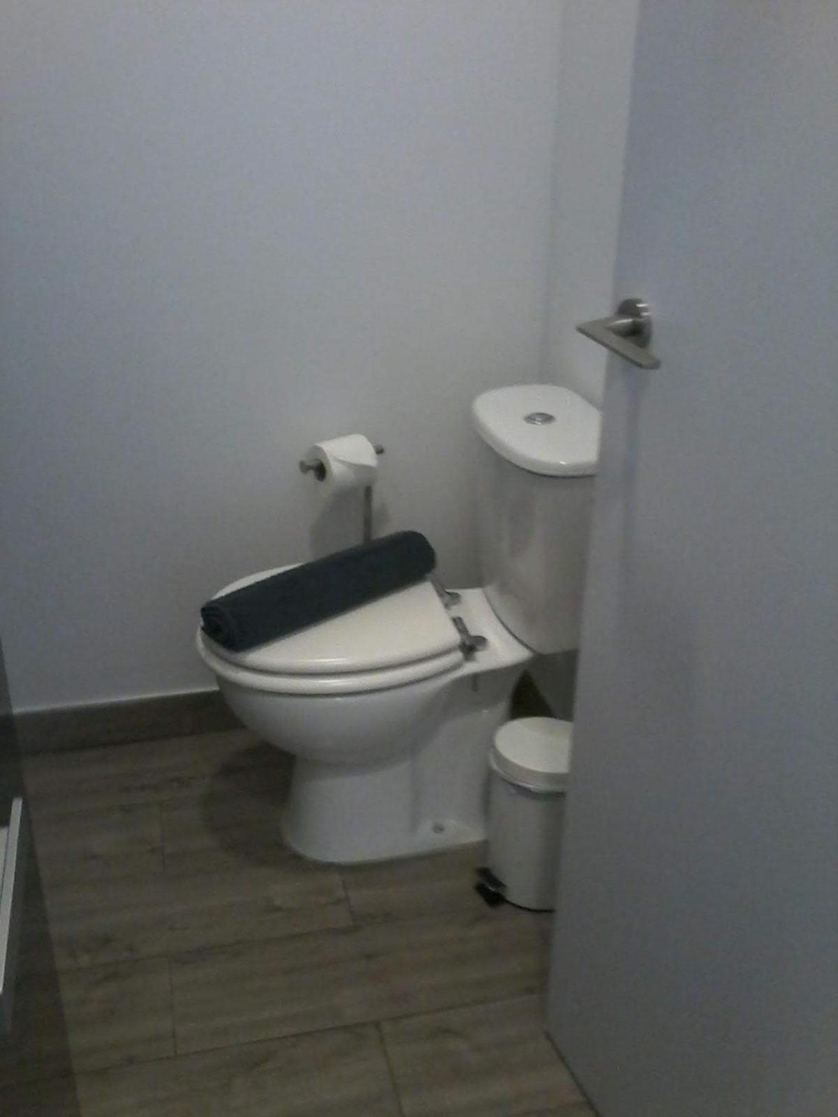 Pequeño Alojamiento con Mini Piscina - NO climatizada