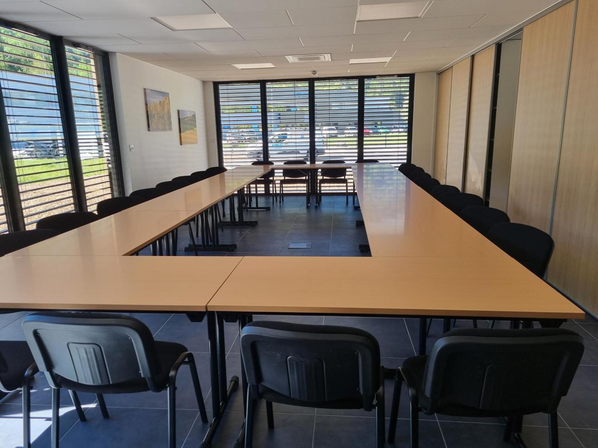 Meeting/conference room
