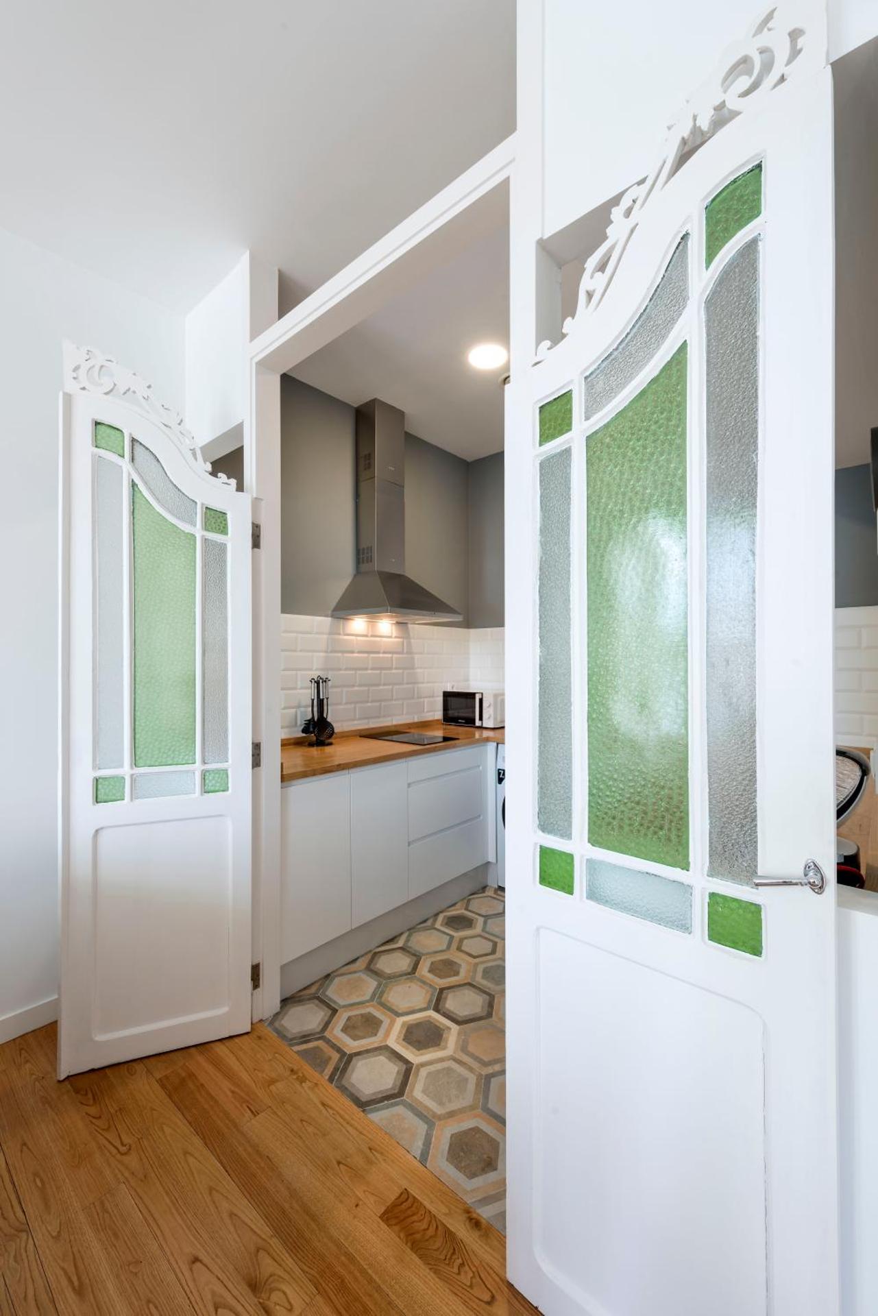 Kitchen or kitchenette