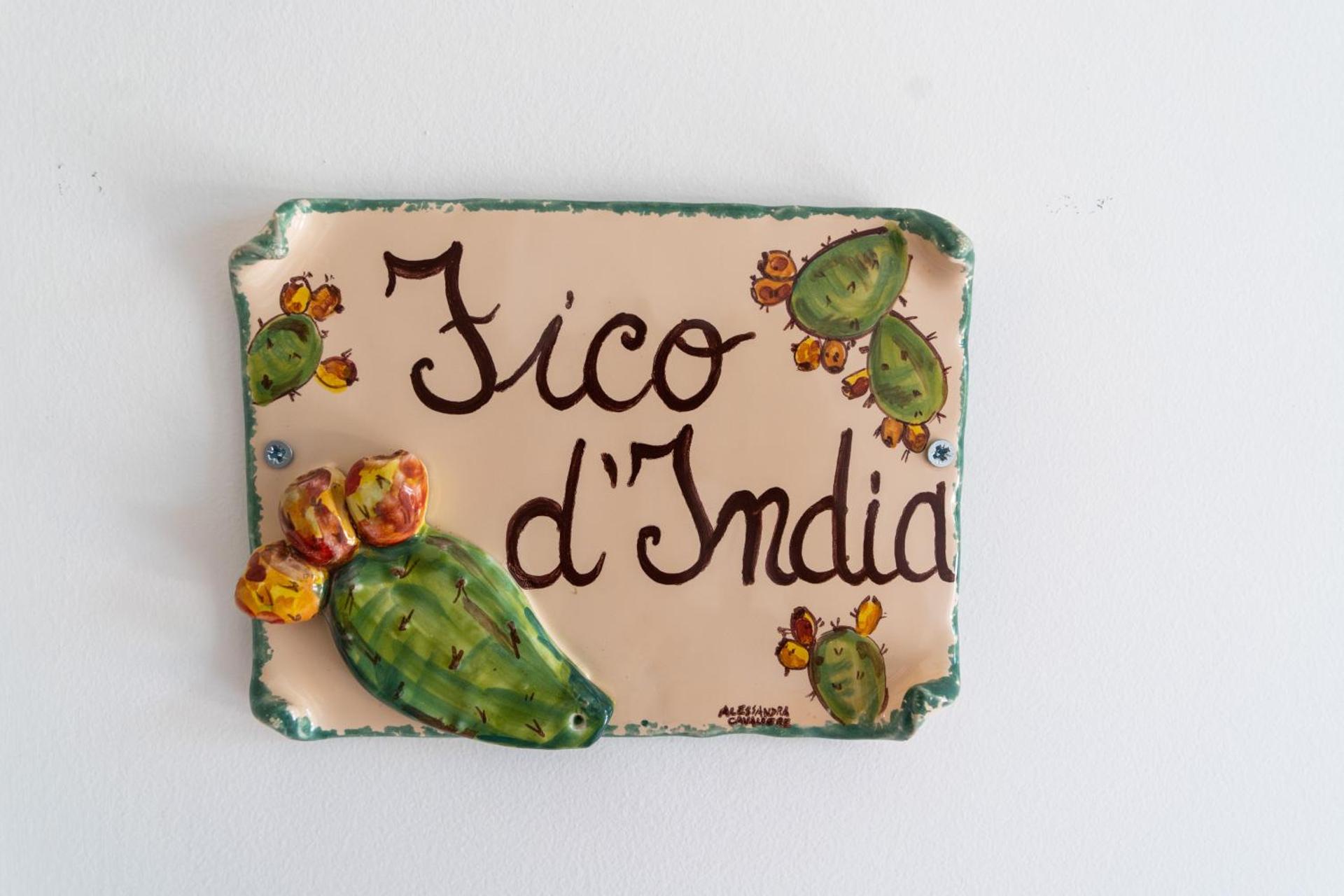 Logo/Certificate/Sign