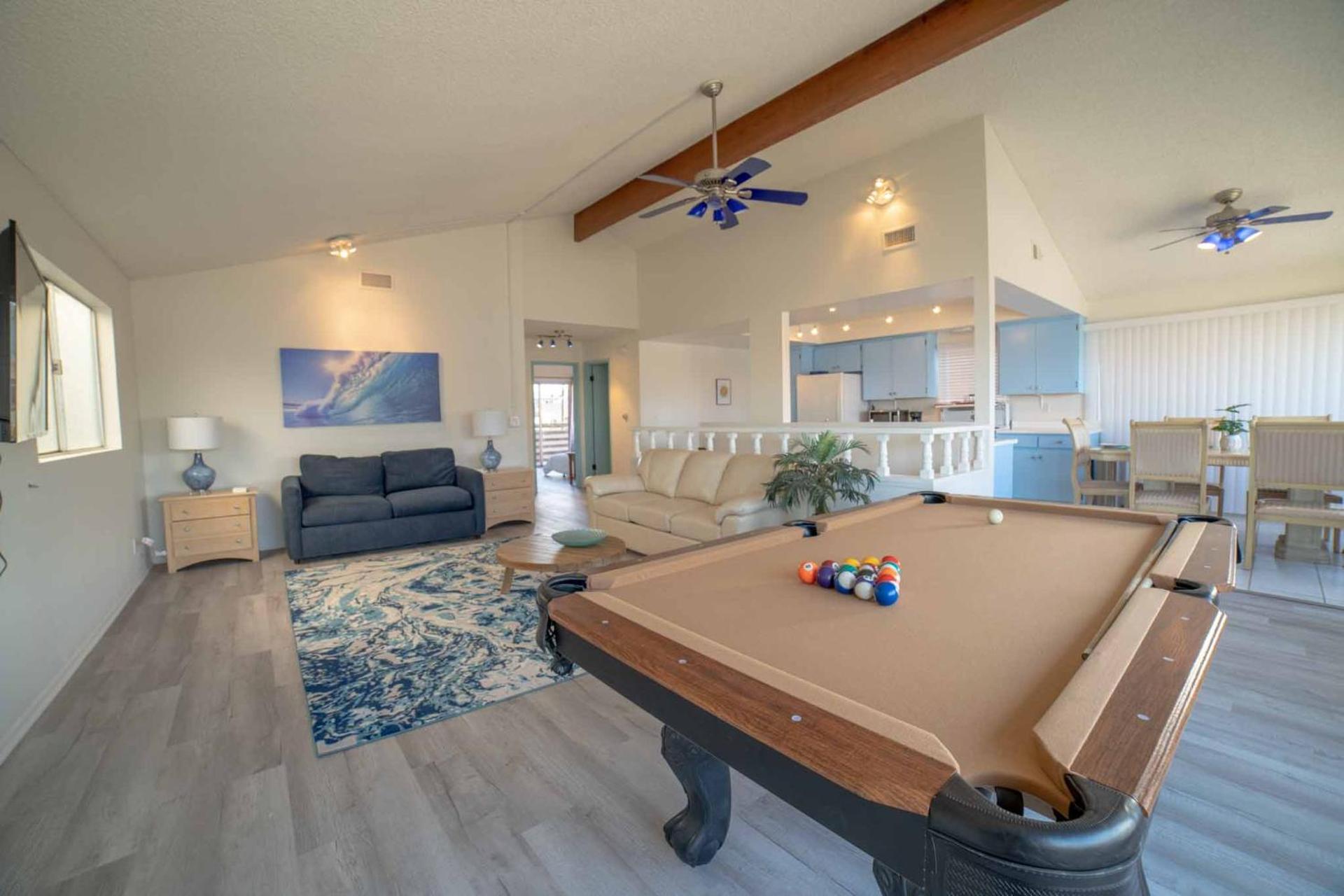 Ocean View / Pool Table / Surfboards / Beach Bikes