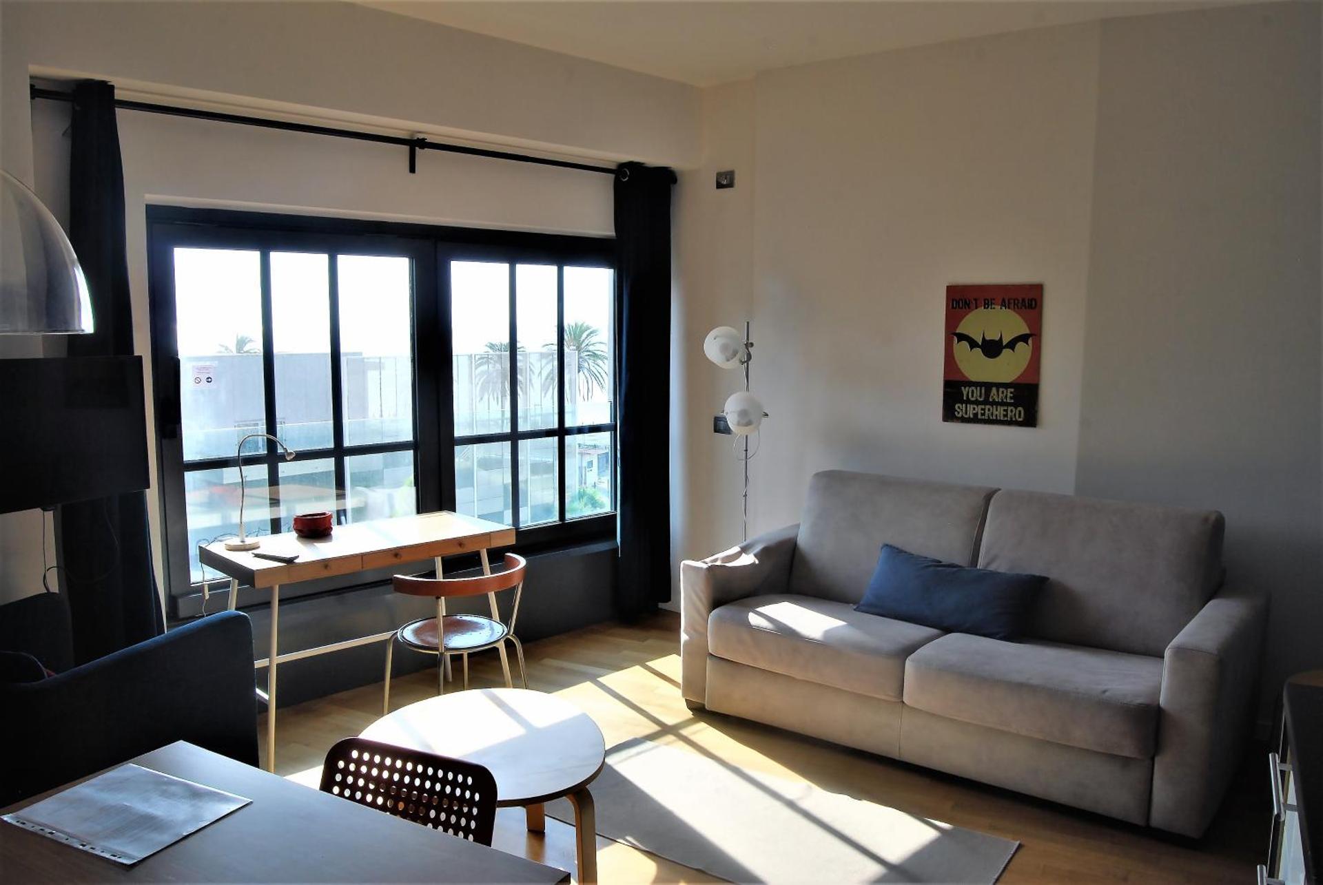 MODERN & BRIGHT flat - 2 MIN from the SEA