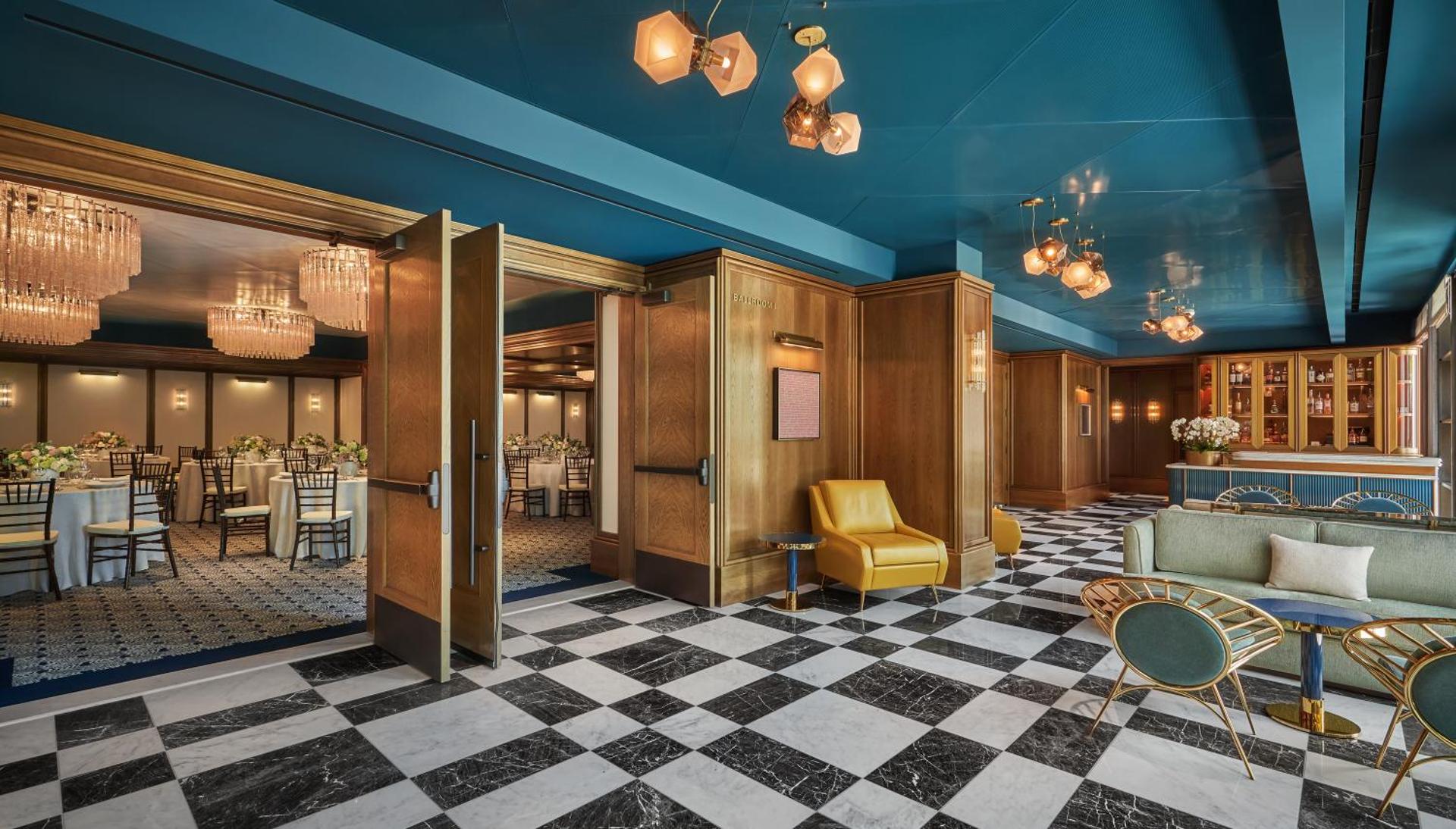 Meeting/conference room