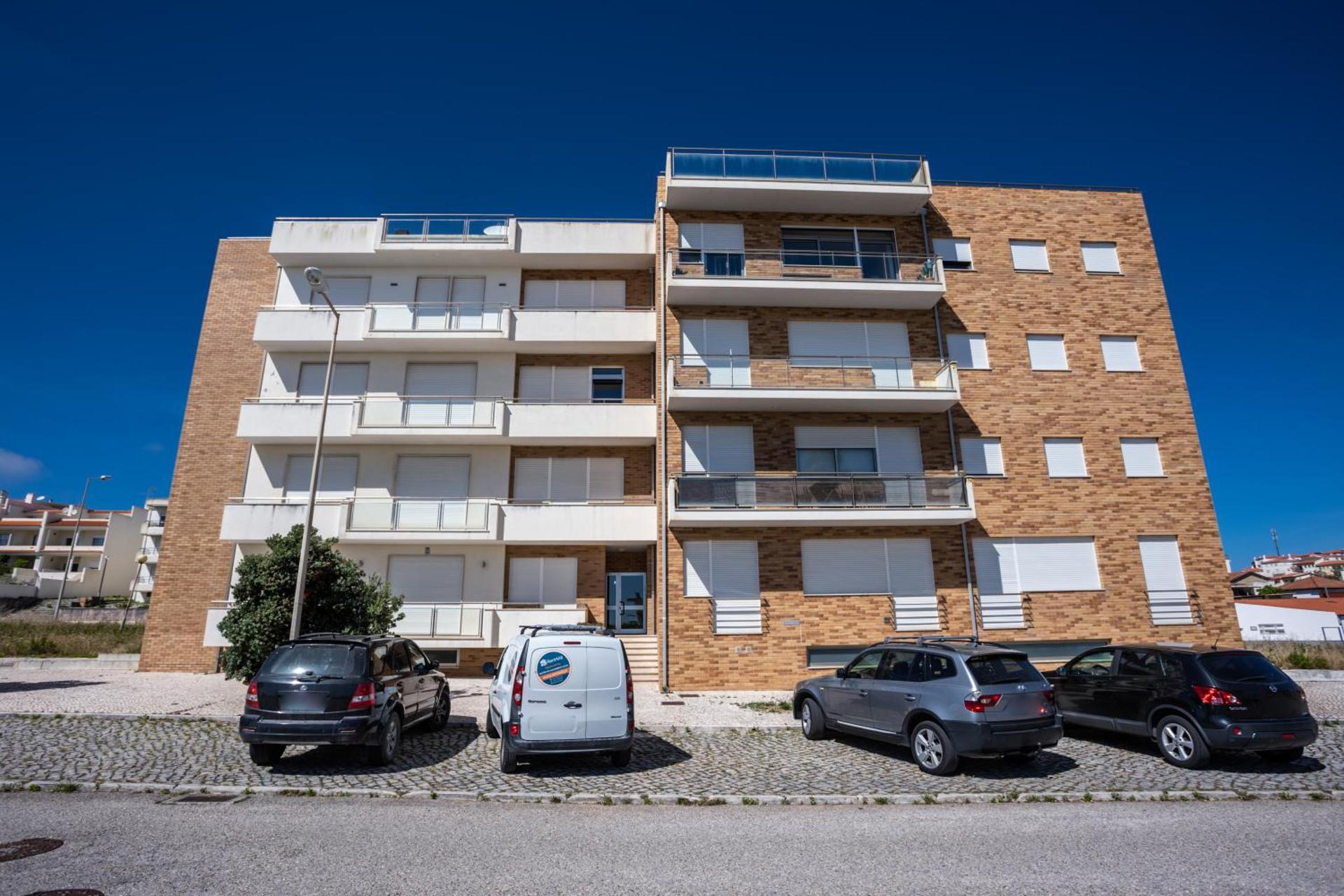 Foz Village Beach by Rent4All