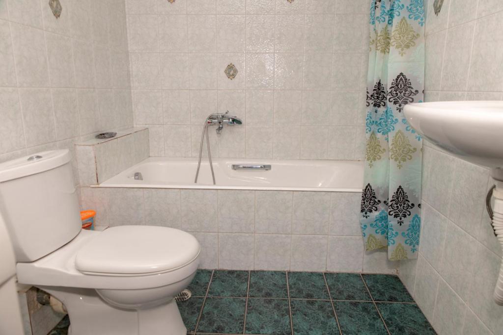 Timbaki'Theodosia'T Brothers