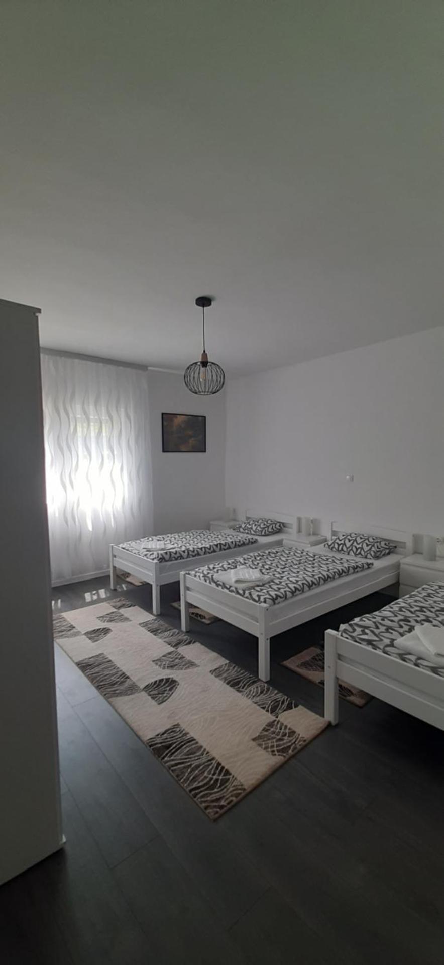 Apartman MELANI