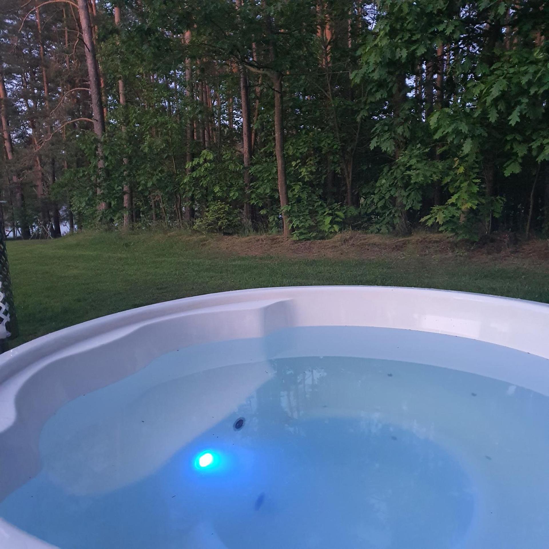 Agro Breza - dom z kominkiem 20 metrow od jeziora- sauna ogrodowa