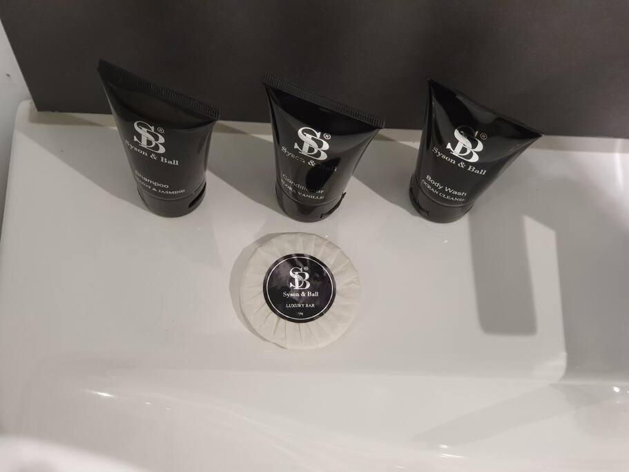 *G11H* for a cosy luxurious lovely stay + Free Parking + Free Fast WiFi perfect for work or pleasure*