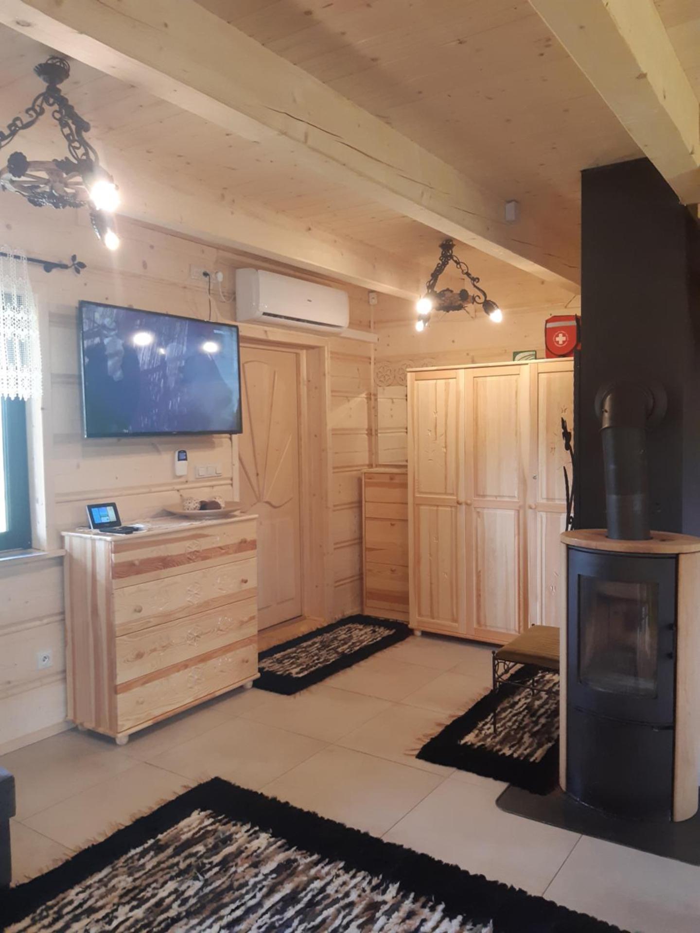 Communal lounge/ TV room