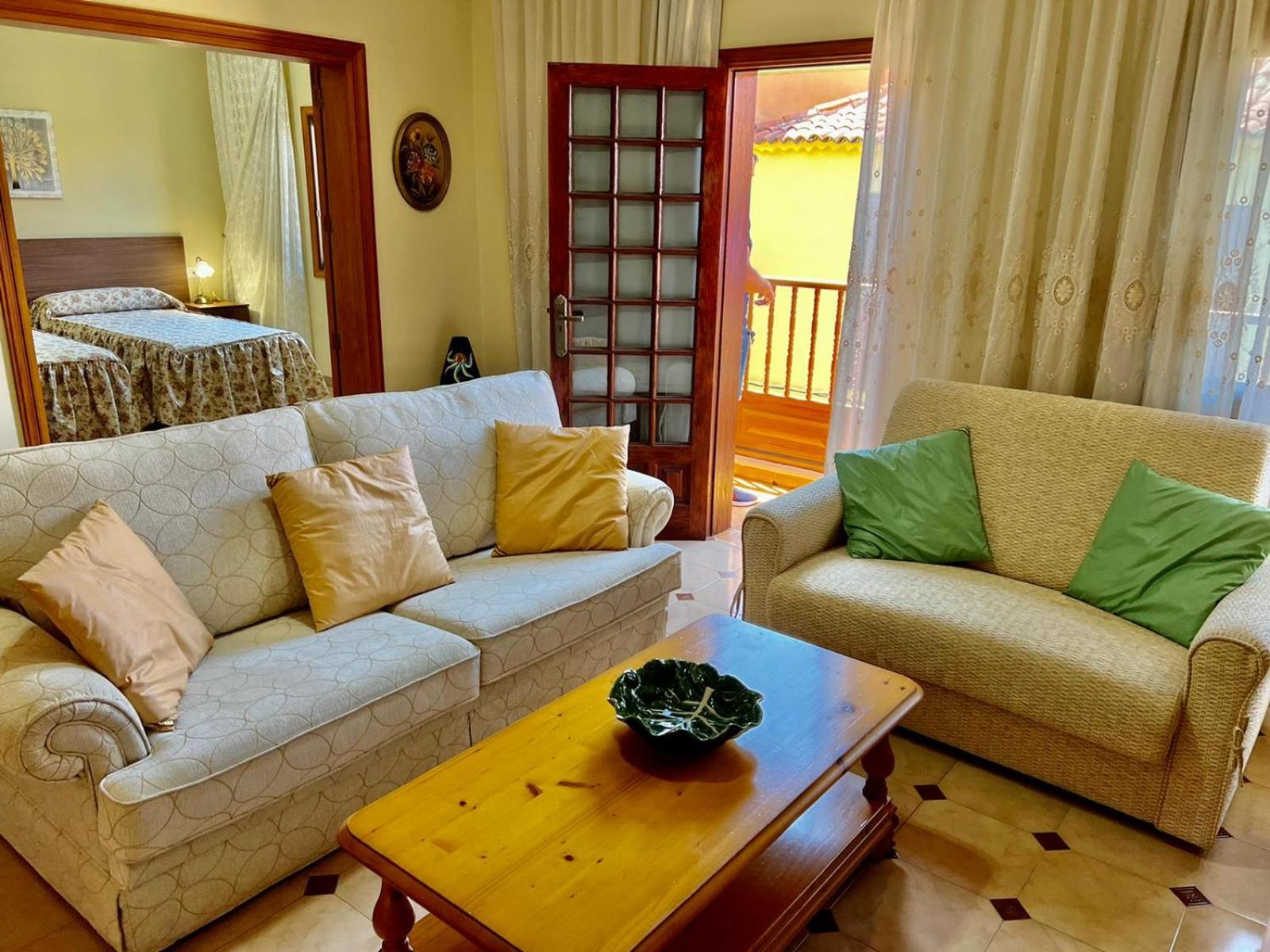 Lovely spacious apartment in the center - Vilaflor