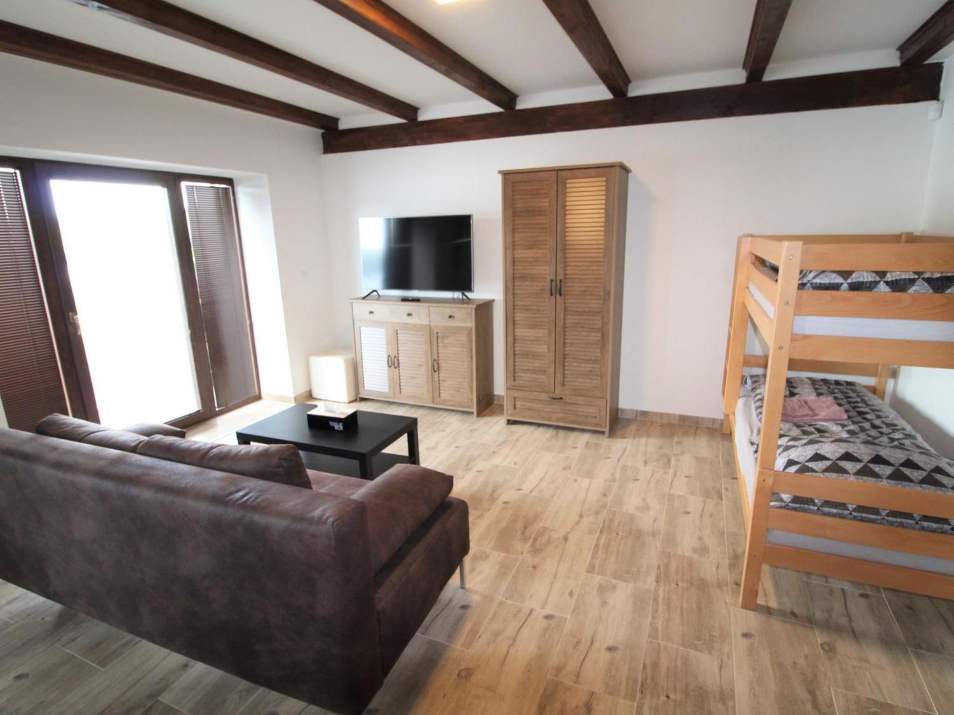 Apartment Županovice-3 by Interhome