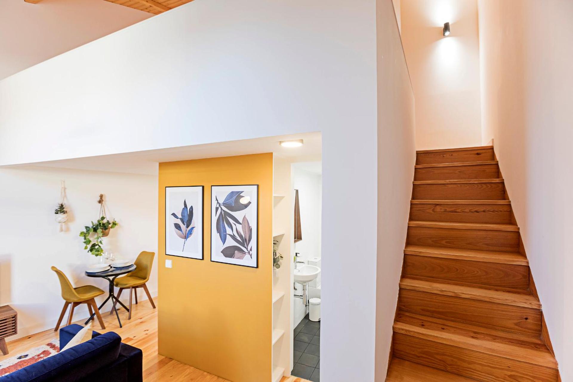 Vila Burgães by LovelyStay