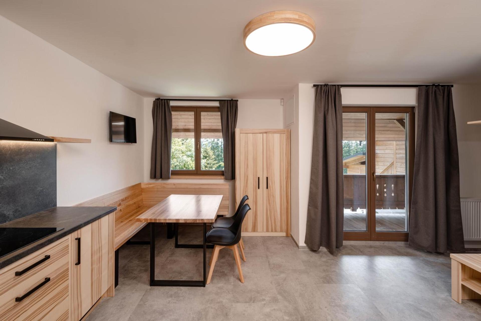 Apartment with Garden View