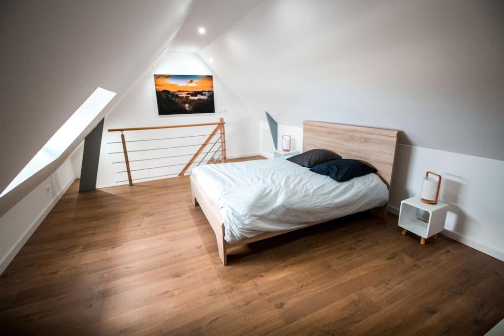 APPART-DUPLEX VUE MER PANORAMIQUE BALCON & PISCINE proche commerce