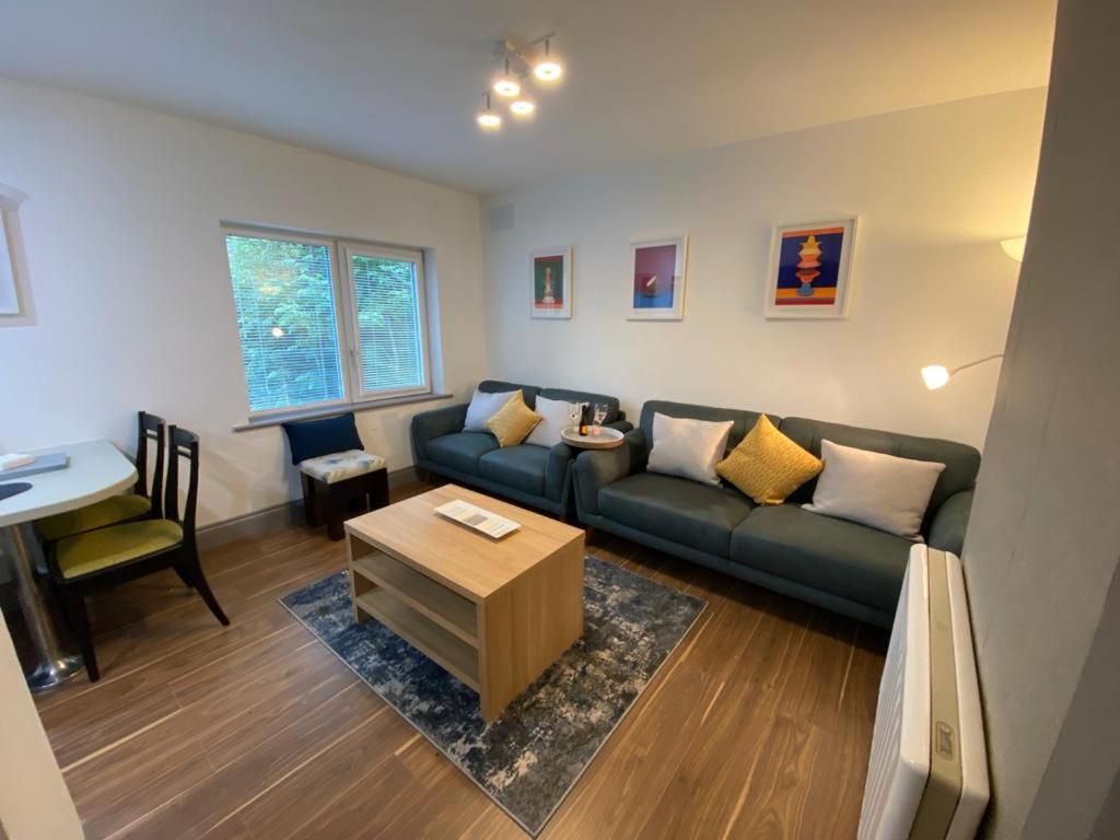 Location Location - Gorgeous 3 Bed Apartment in Killarney