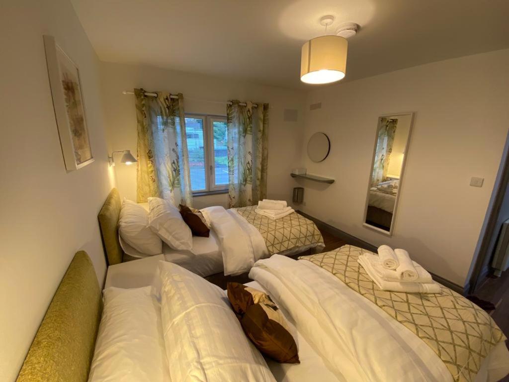 Location Location - Gorgeous 3 Bed Apartment in Killarney