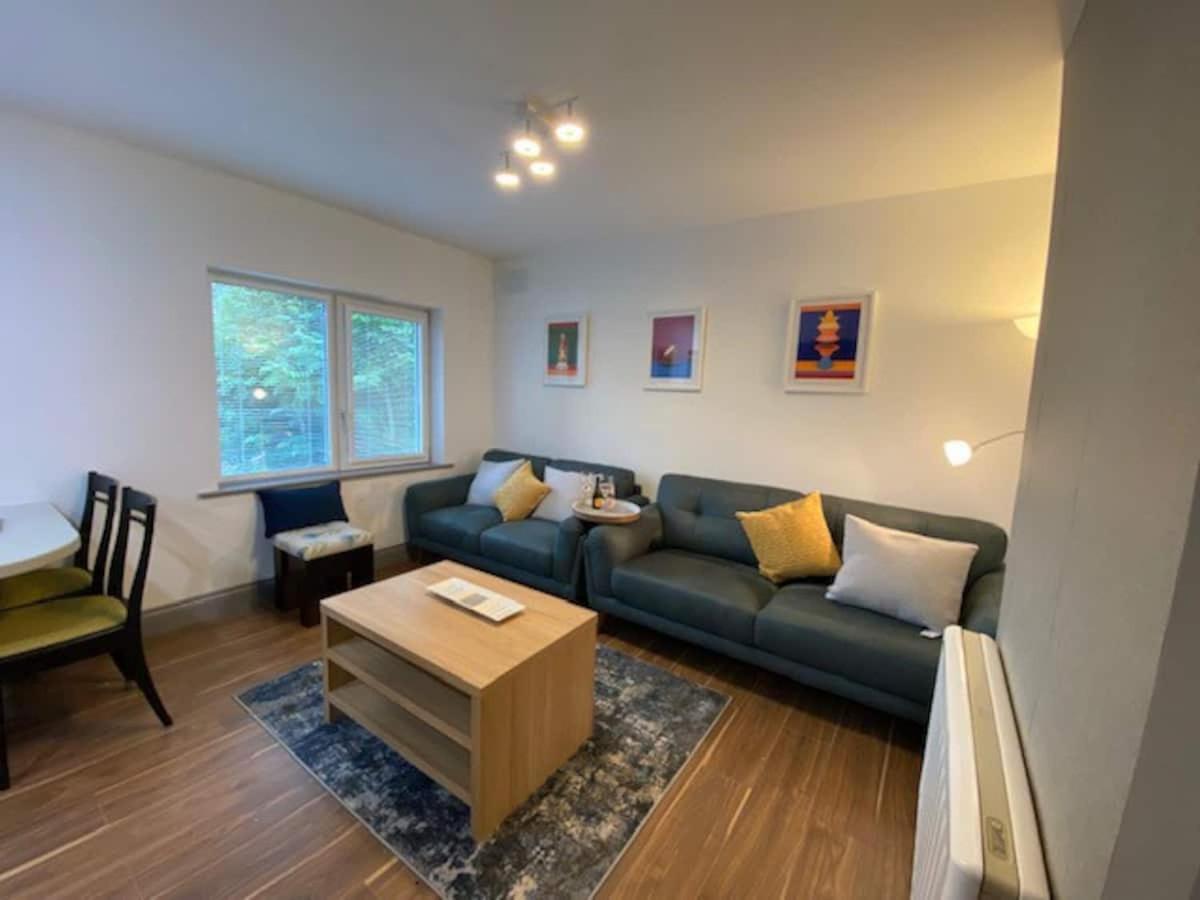 Location Location - Gorgeous 3 Bed Apartment in Killarney