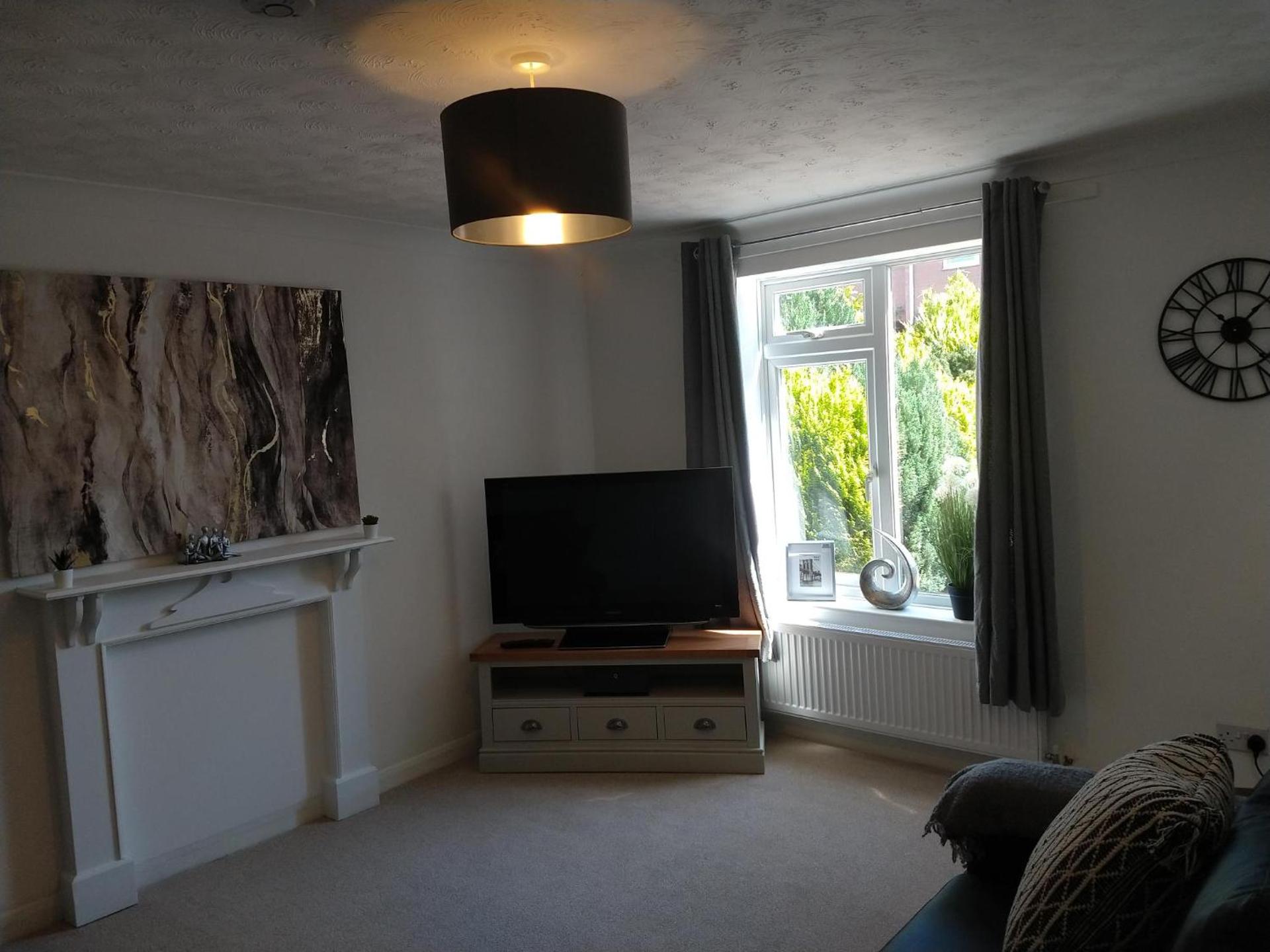 Stamford Redcot Gardens Stylish 2 bed Family town house with parking