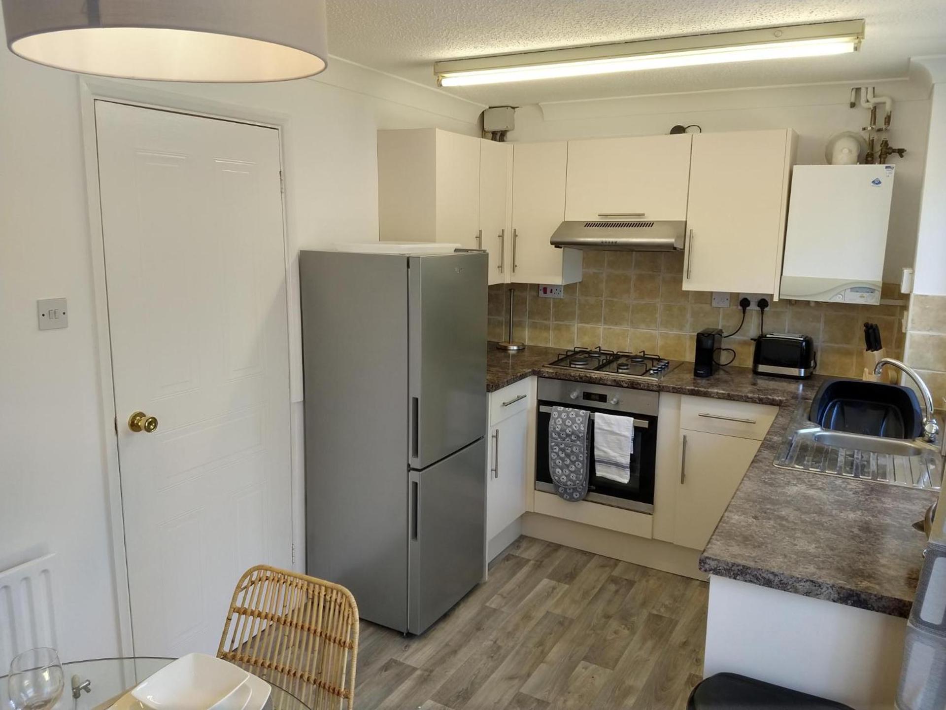 Stamford Redcot Gardens Stylish 2 bed Family town house with parking